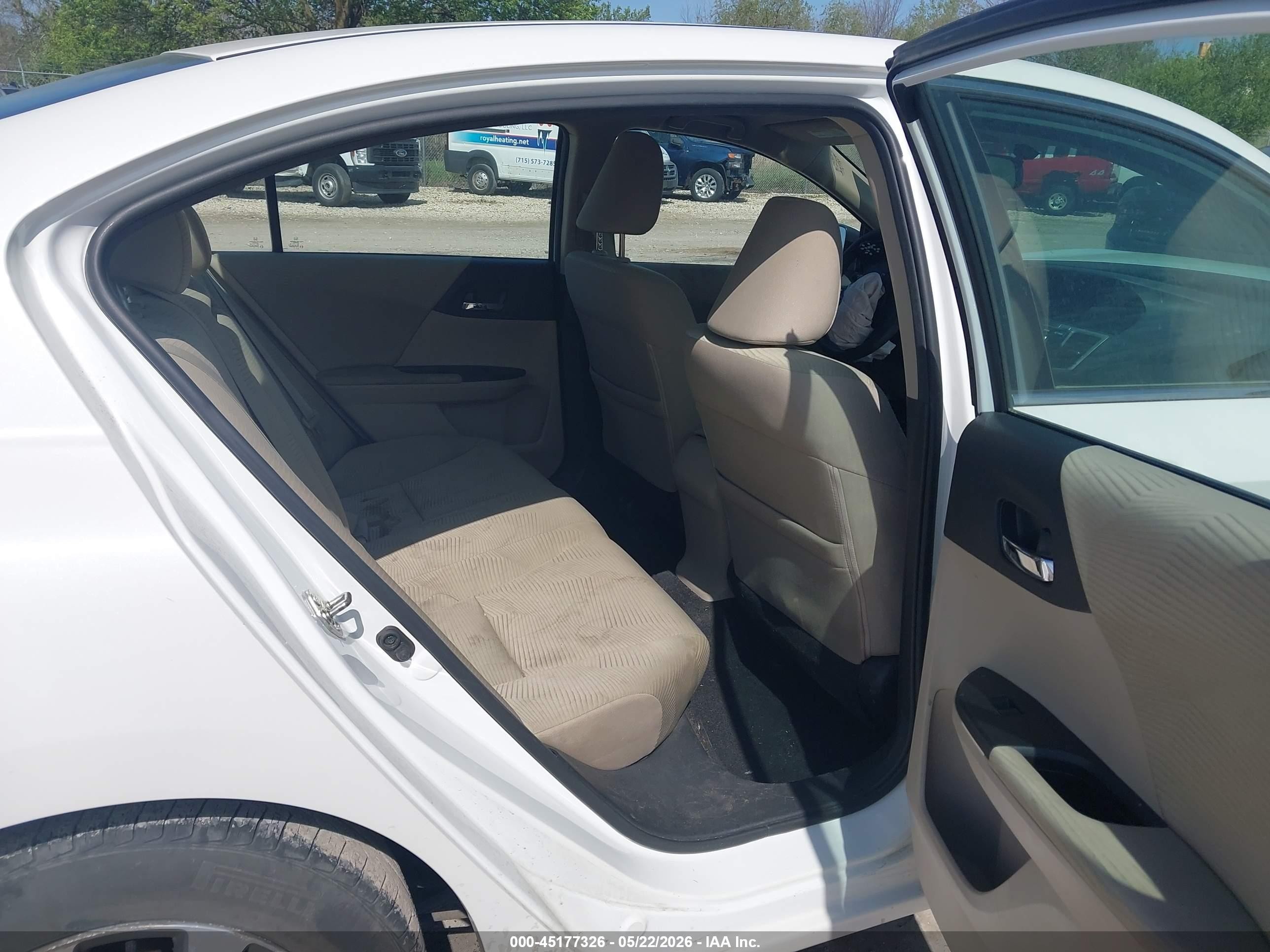 2015 Honda Accord Lx White vin: 1HGCR2F34FA213912