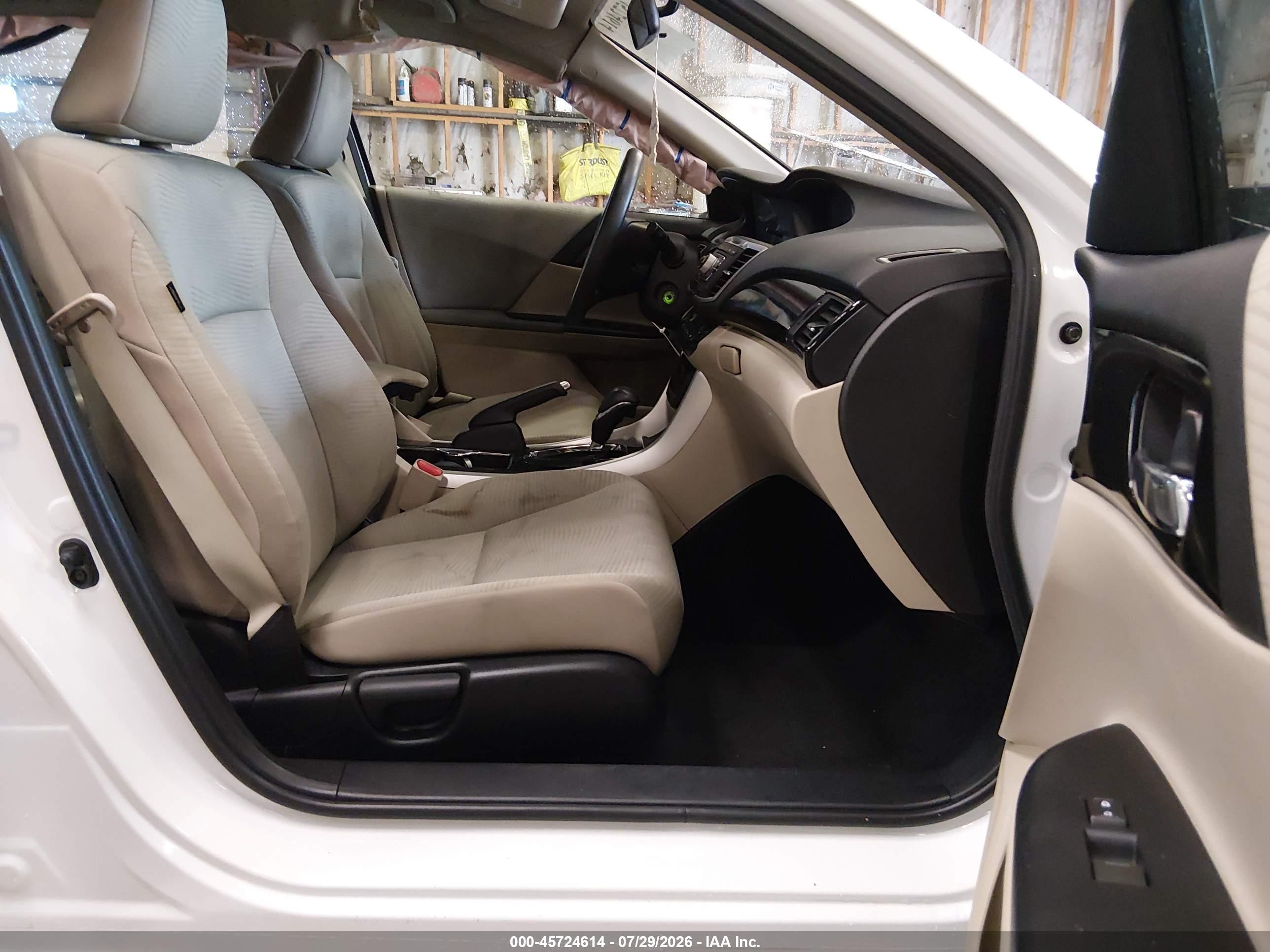 2017 Honda Accord Lx Белый vin: 1HGCR2F34HA080989