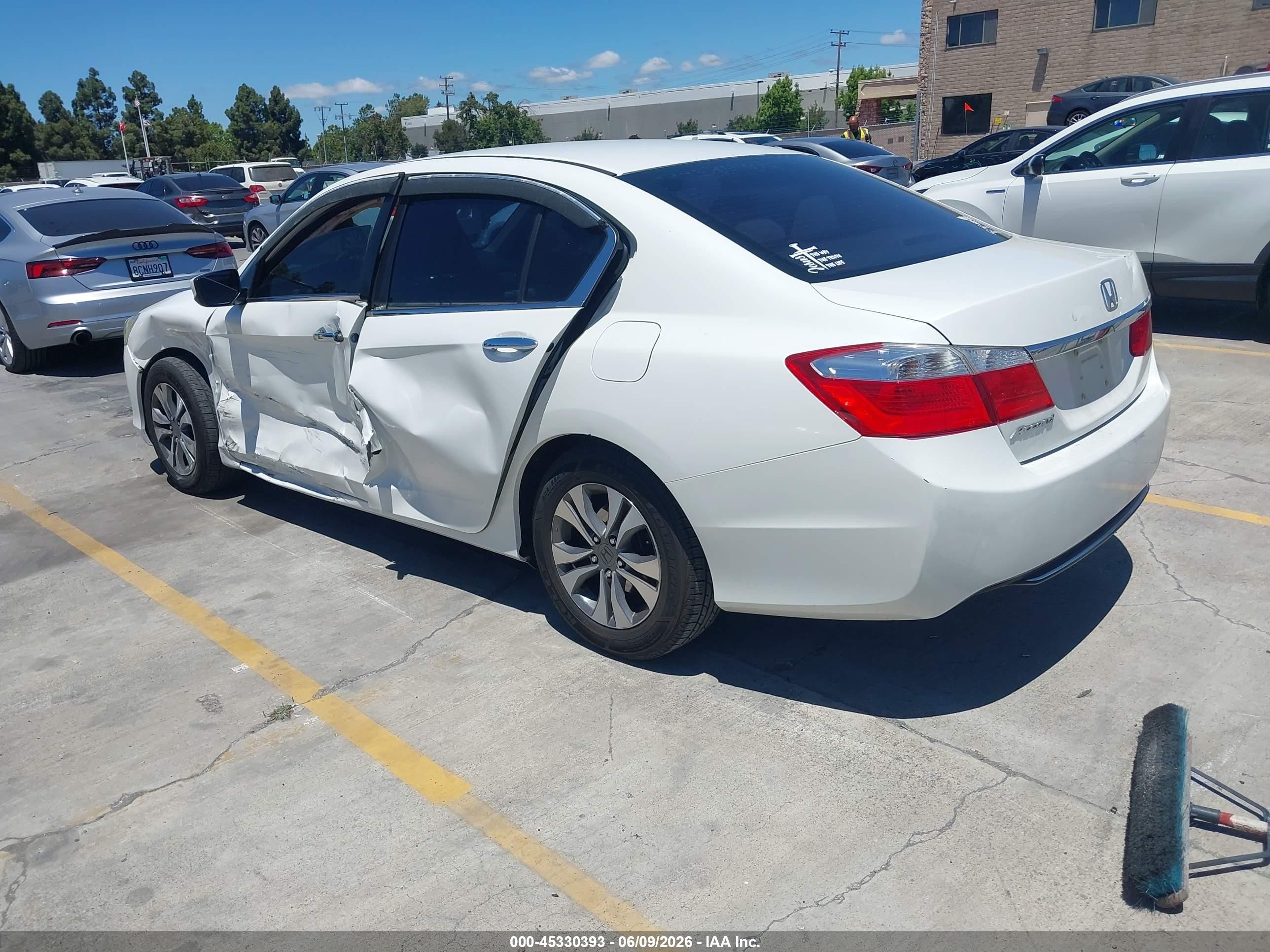 2013 Honda Accord Lx Белый vin: 1HGCR2F35DA006166