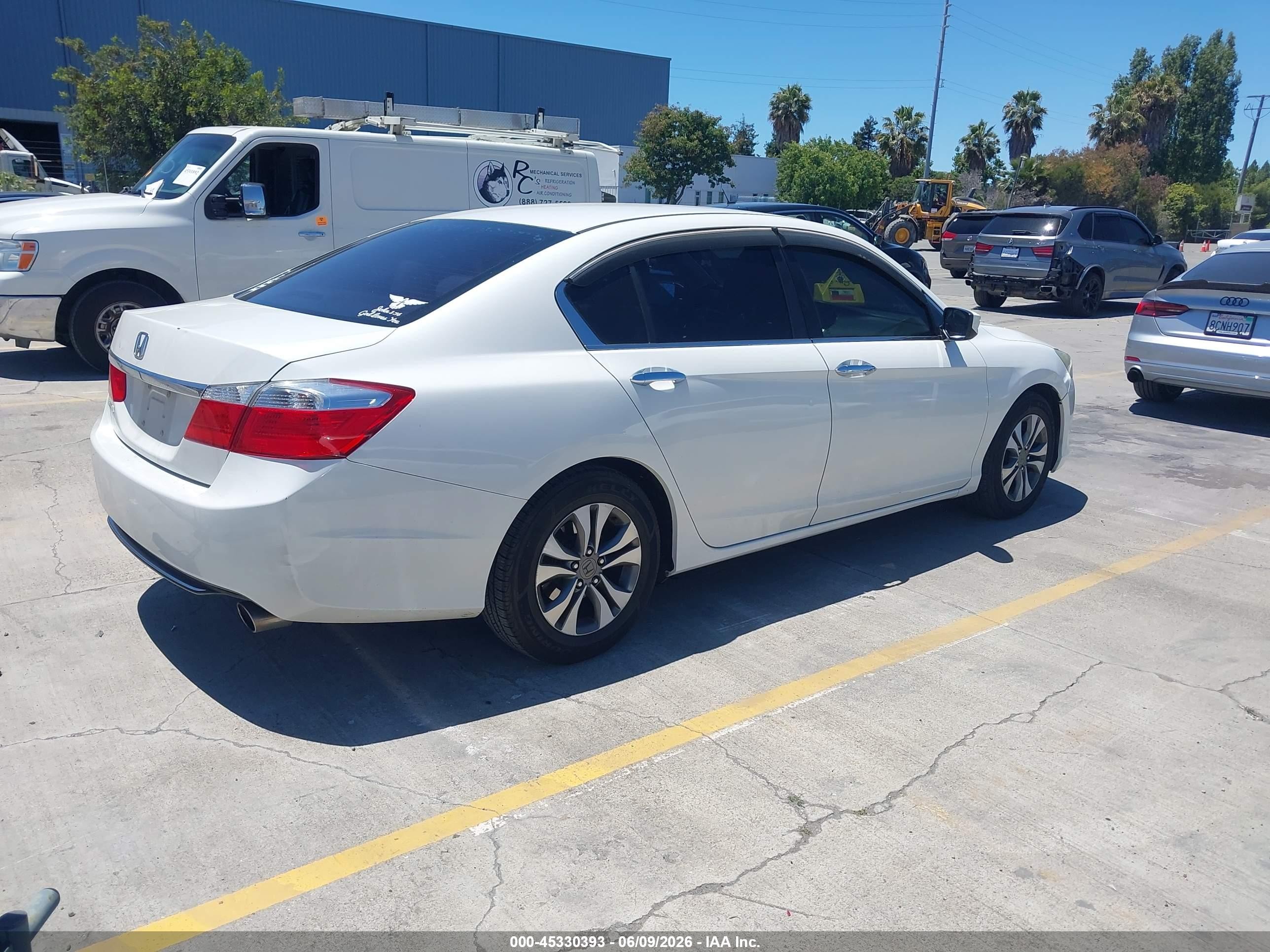 2013 Honda Accord Lx Белый vin: 1HGCR2F35DA006166