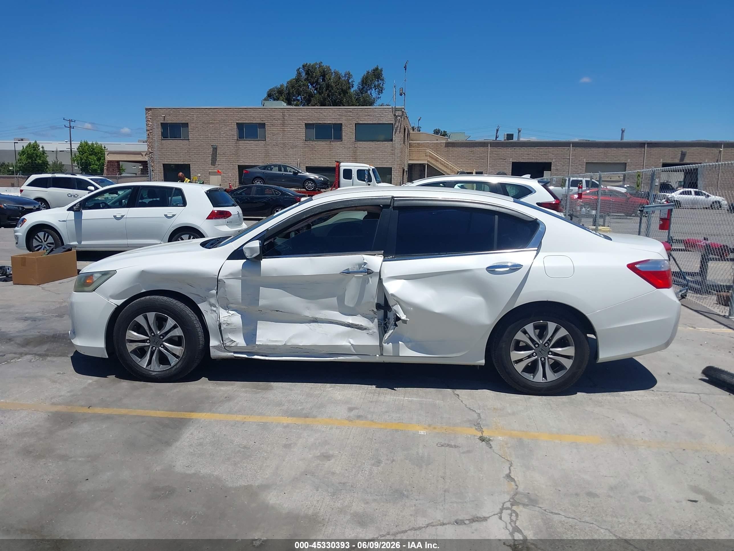 2013 Honda Accord Lx Белый vin: 1HGCR2F35DA006166