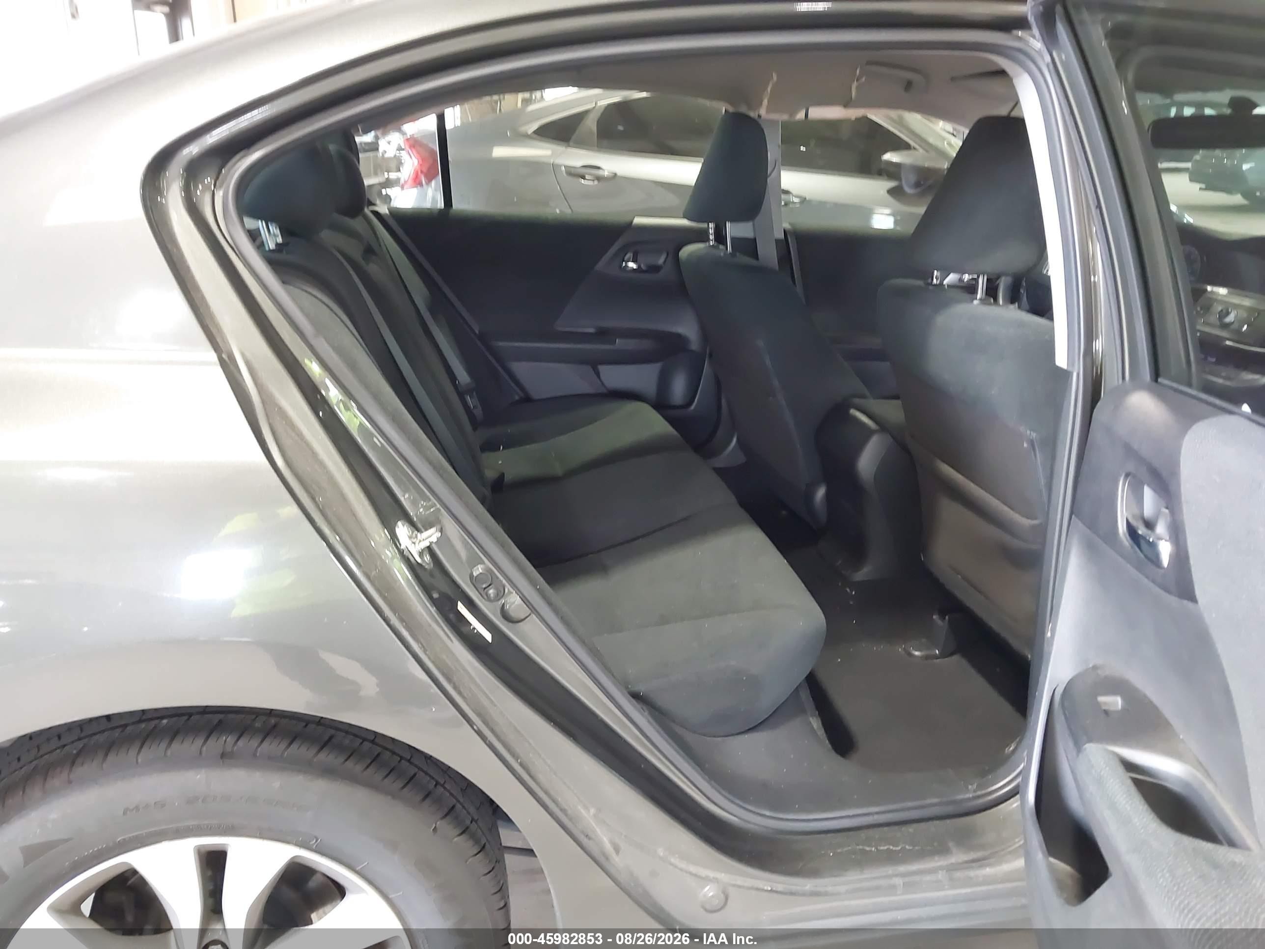 2013 Honda Accord Lx Gray vin: 1HGCR2F35DA031956