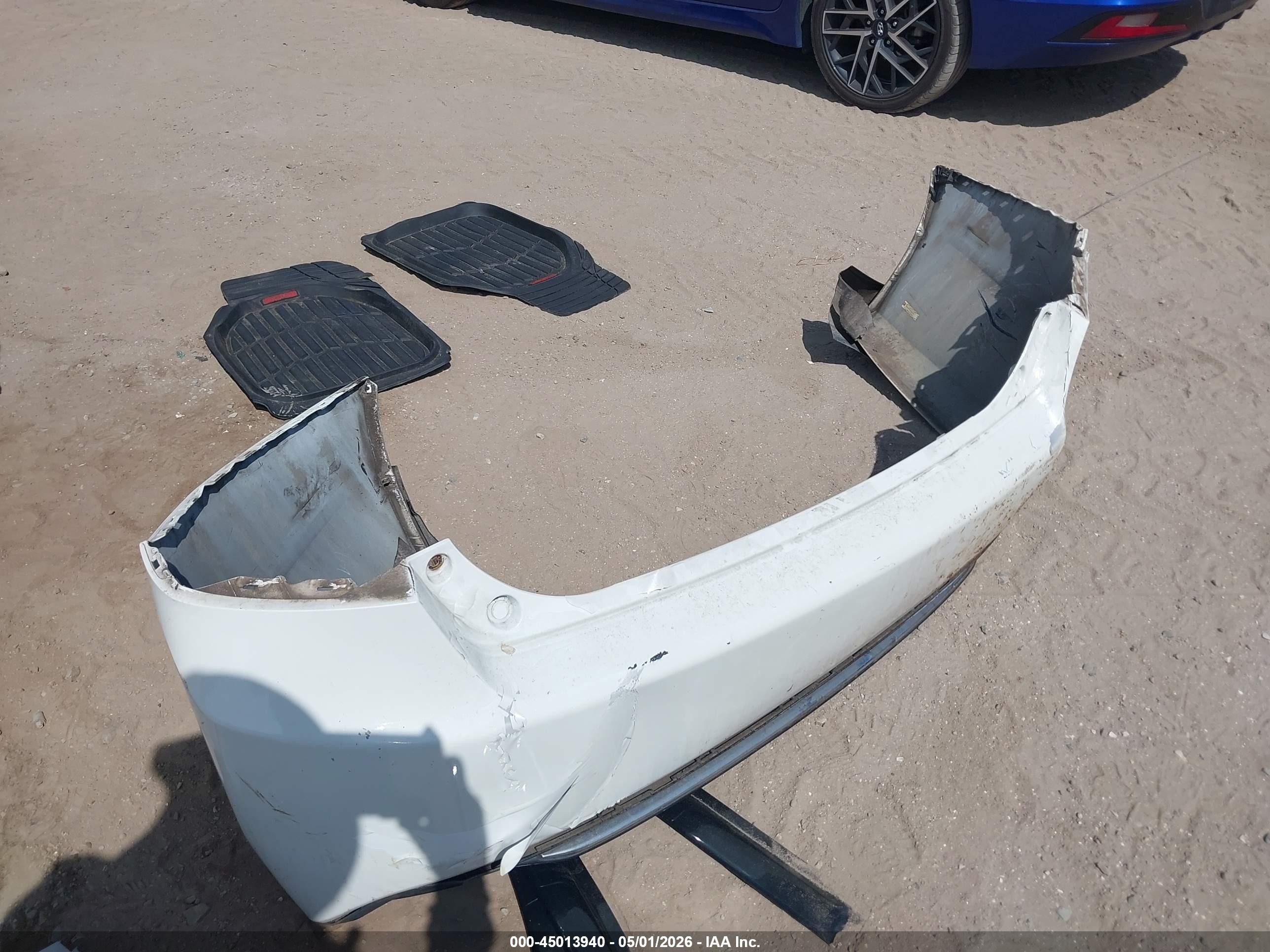 2013 Honda Accord Lx White vin: 1HGCR2F35DA073379