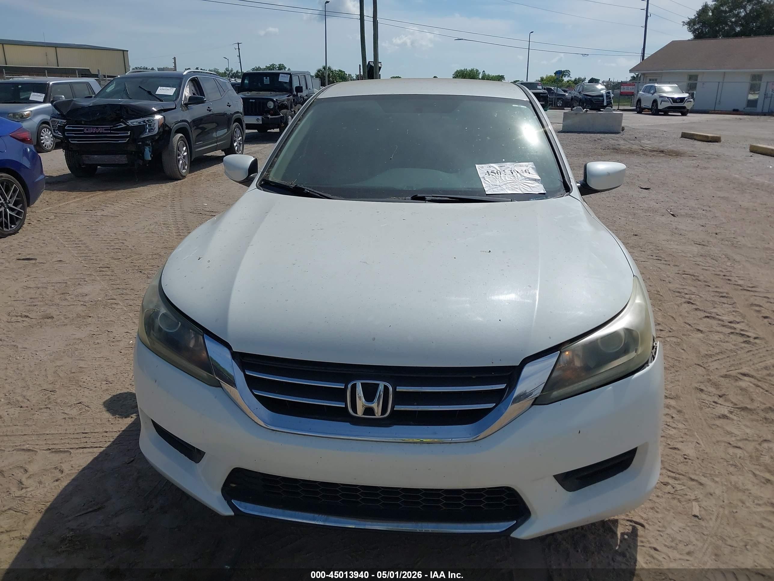 2013 Honda Accord Lx White vin: 1HGCR2F35DA073379