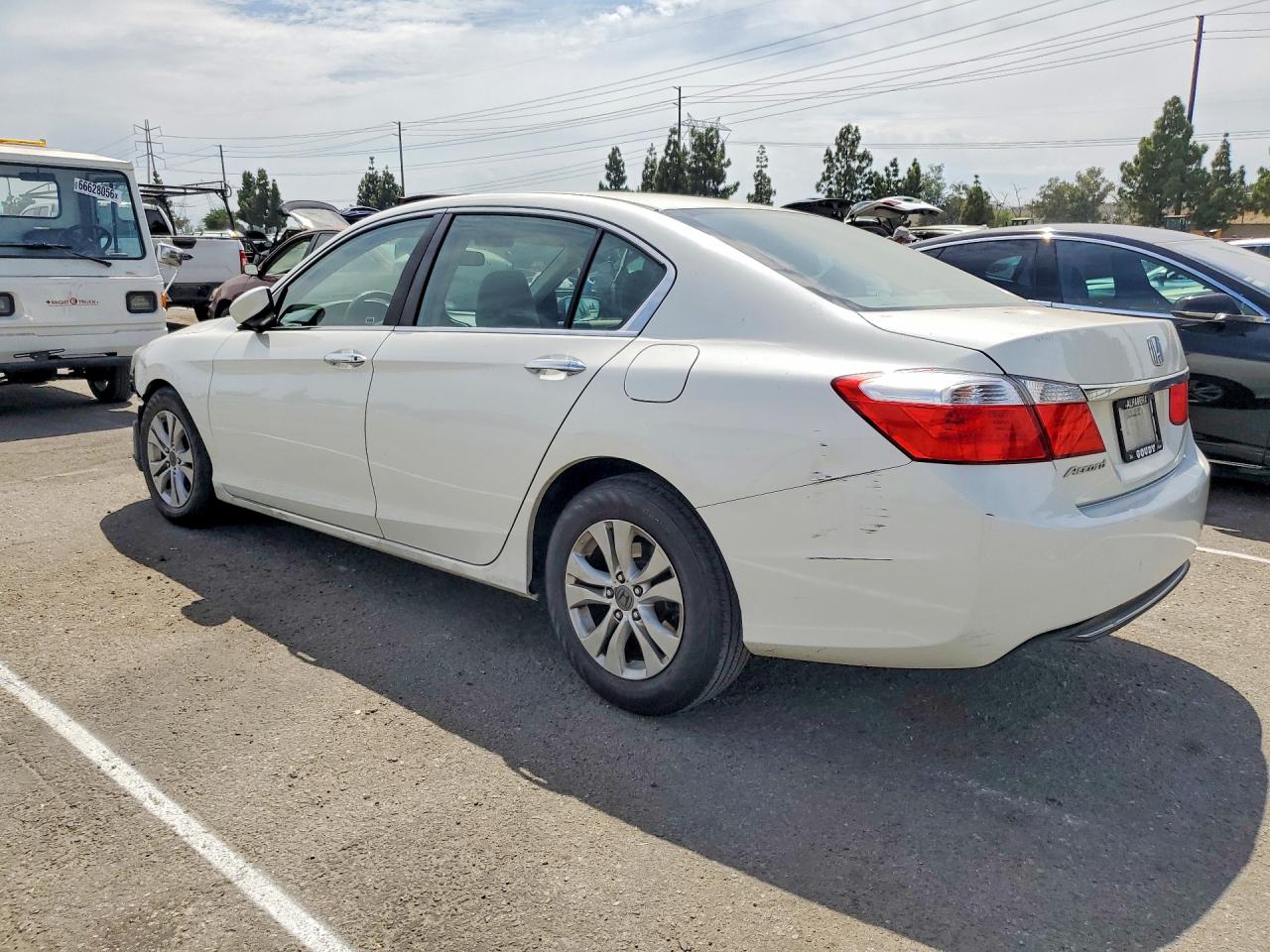 2013 Honda Accord Lx Белый vin: 1HGCR2F35DA127487