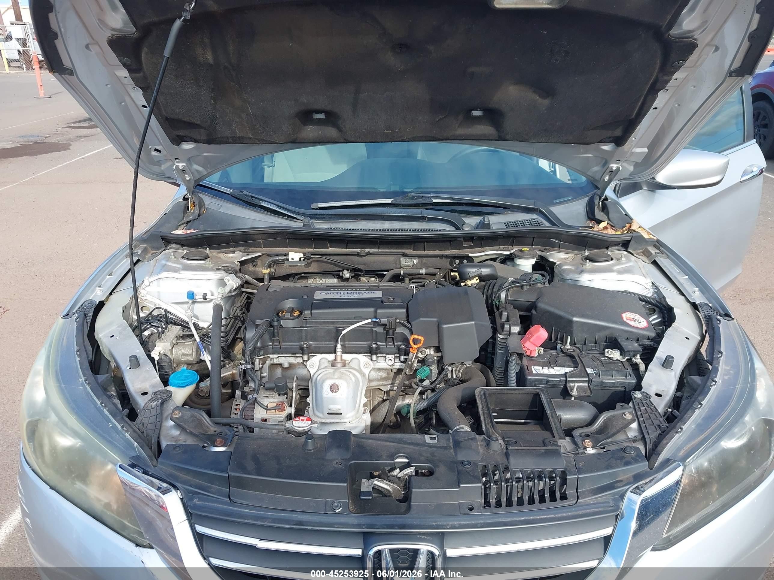 2013 Honda Accord Lx Silver vin: 1HGCR2F35DA132253