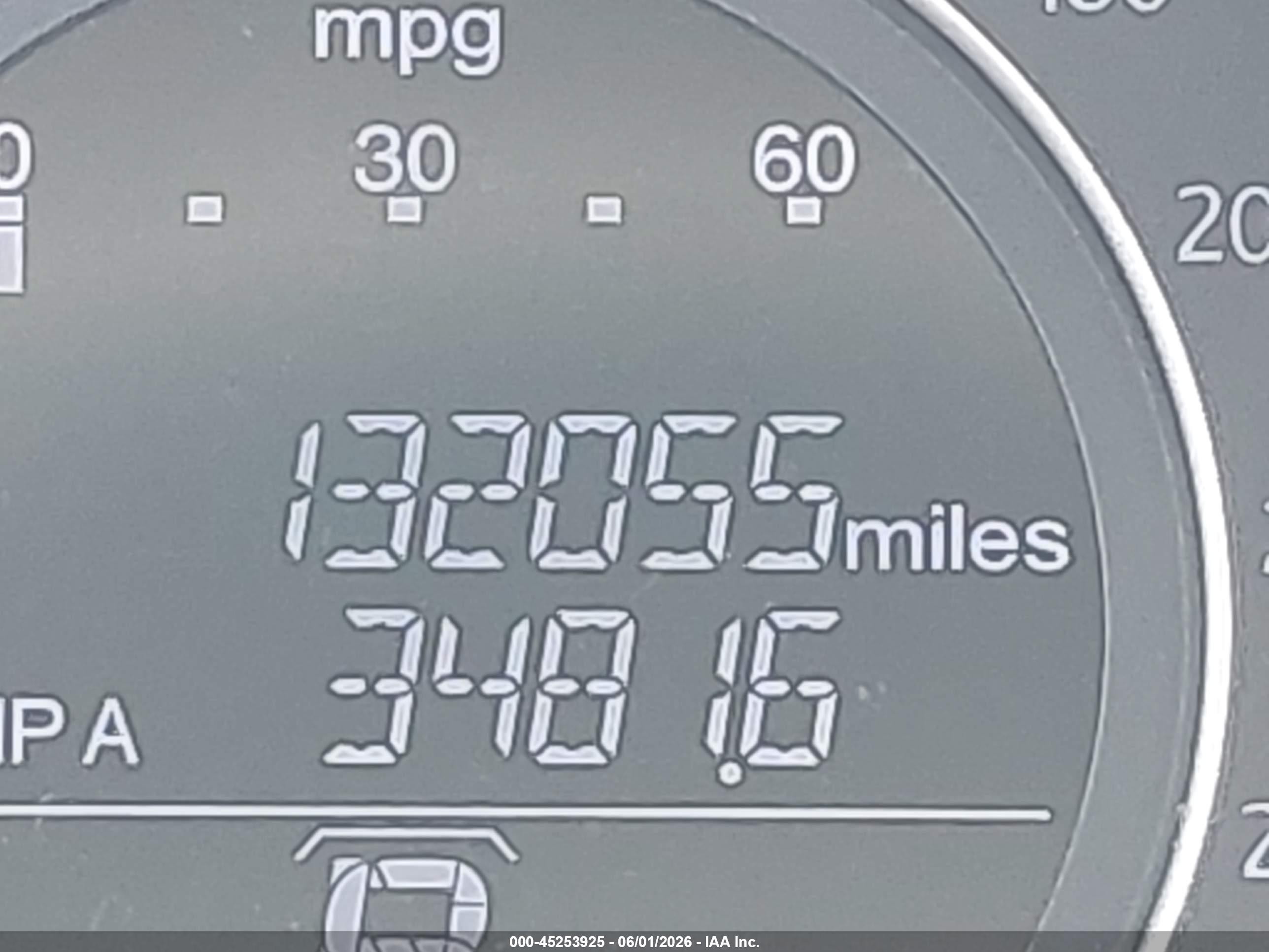 2013 Honda Accord Lx Silver vin: 1HGCR2F35DA132253