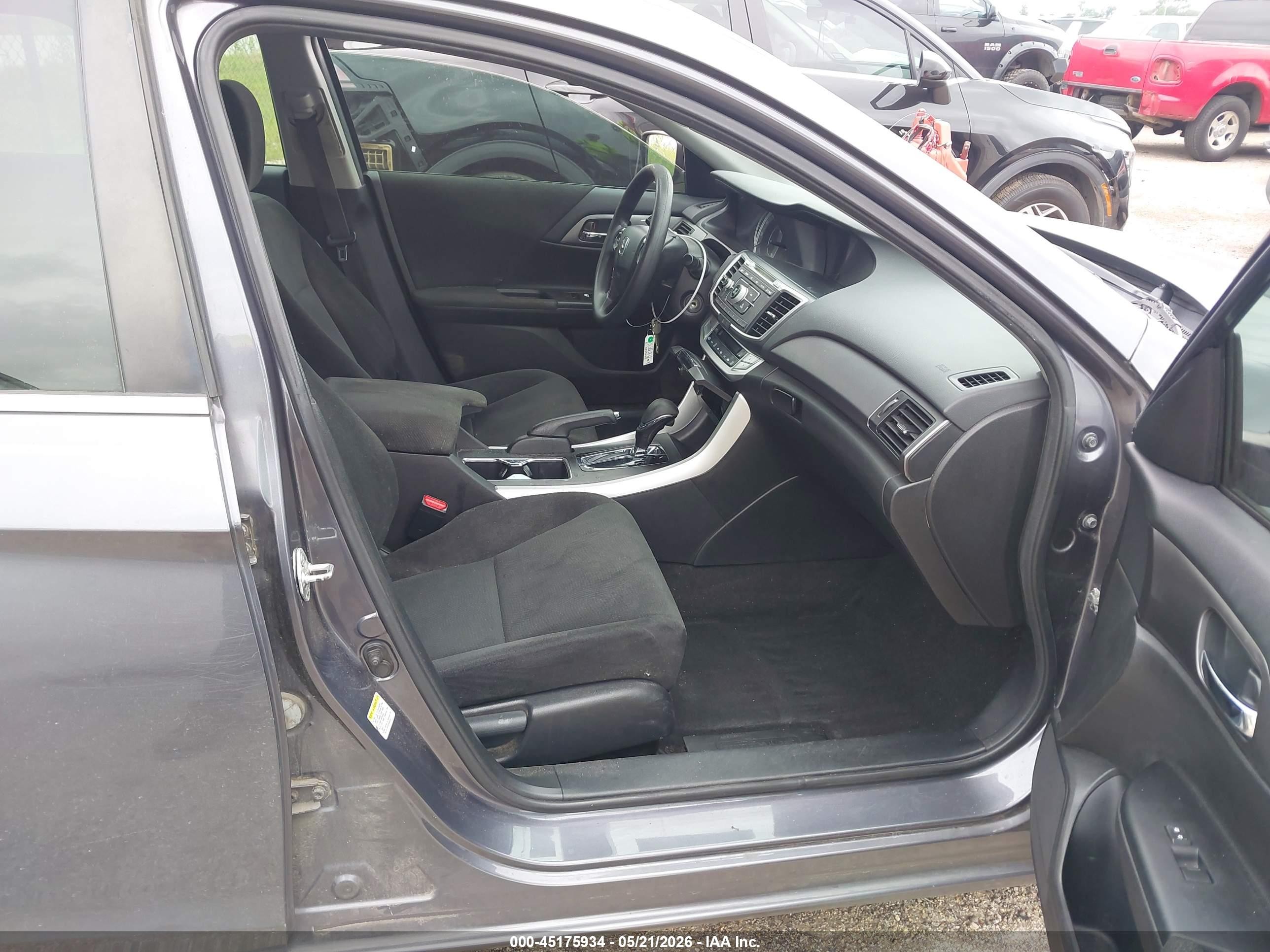 2013 Honda Accord Lx Gray vin: 1HGCR2F35DA170064