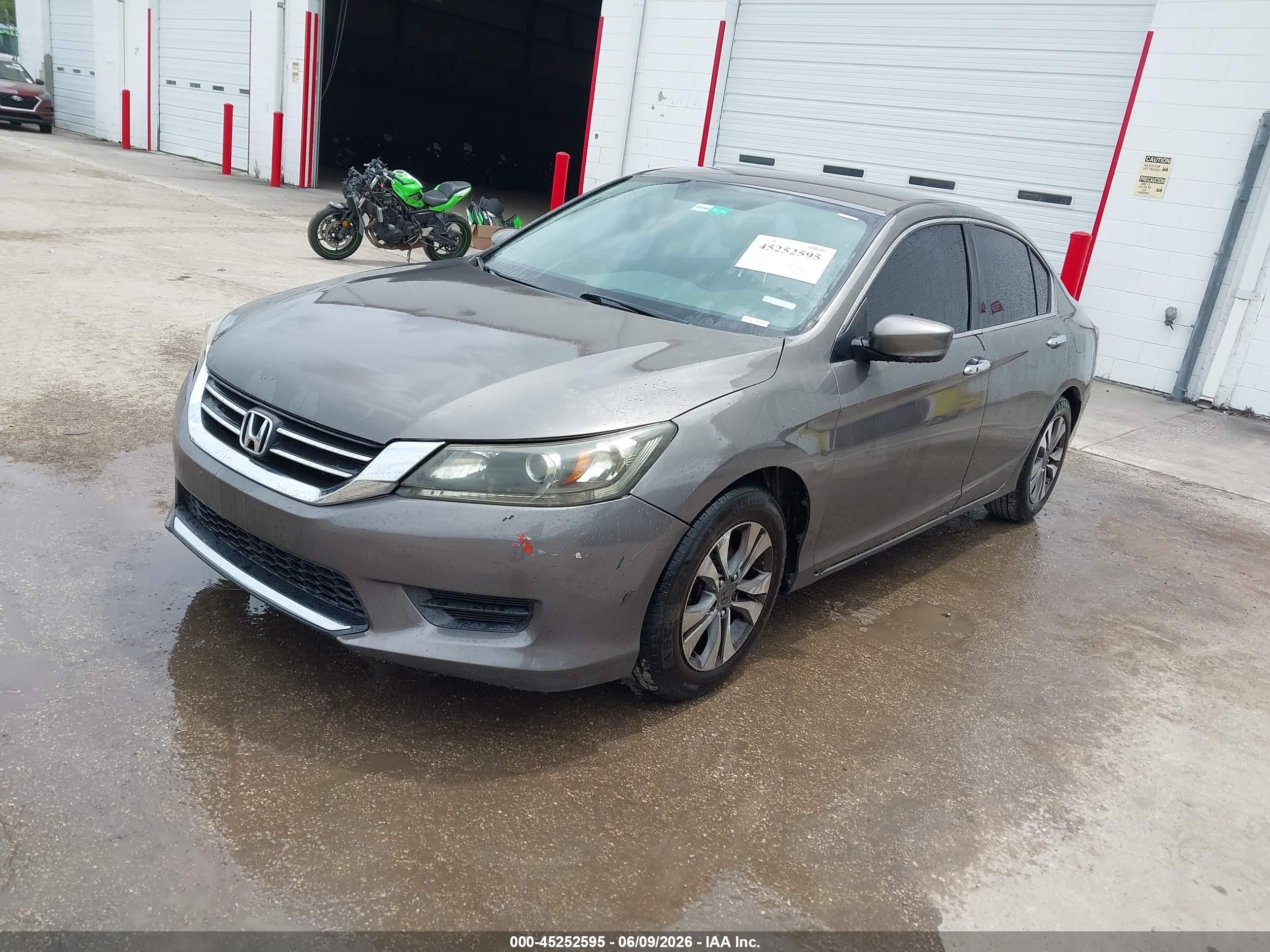 2013 Honda Accord Lx Gray vin: 1HGCR2F35DA171229