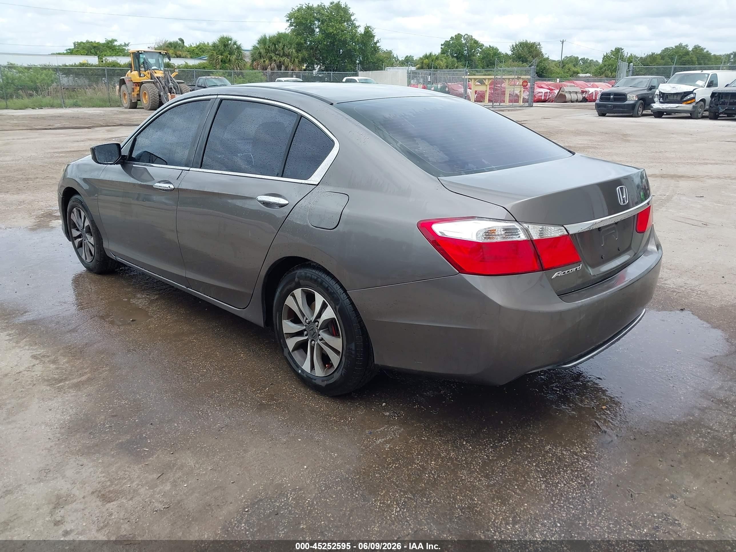 2013 Honda Accord Lx Gray vin: 1HGCR2F35DA171229