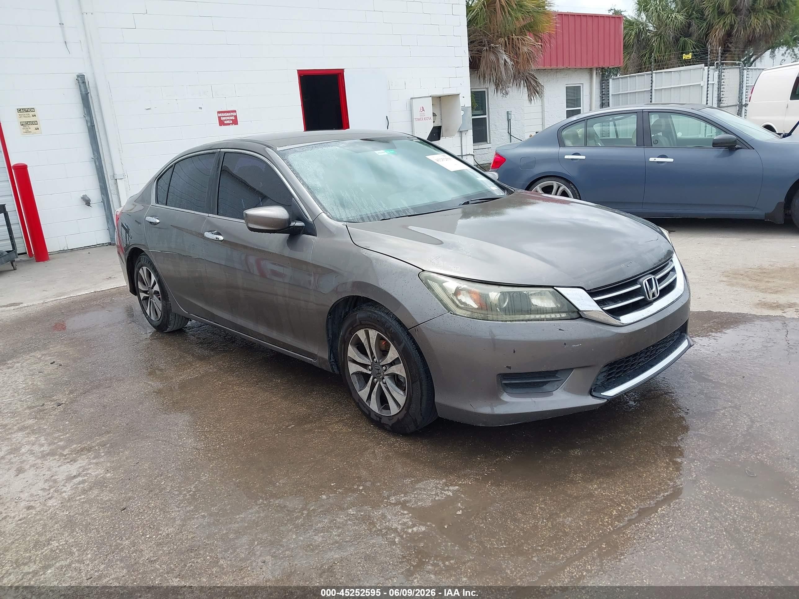 2013 Honda Accord Lx Gray vin: 1HGCR2F35DA171229