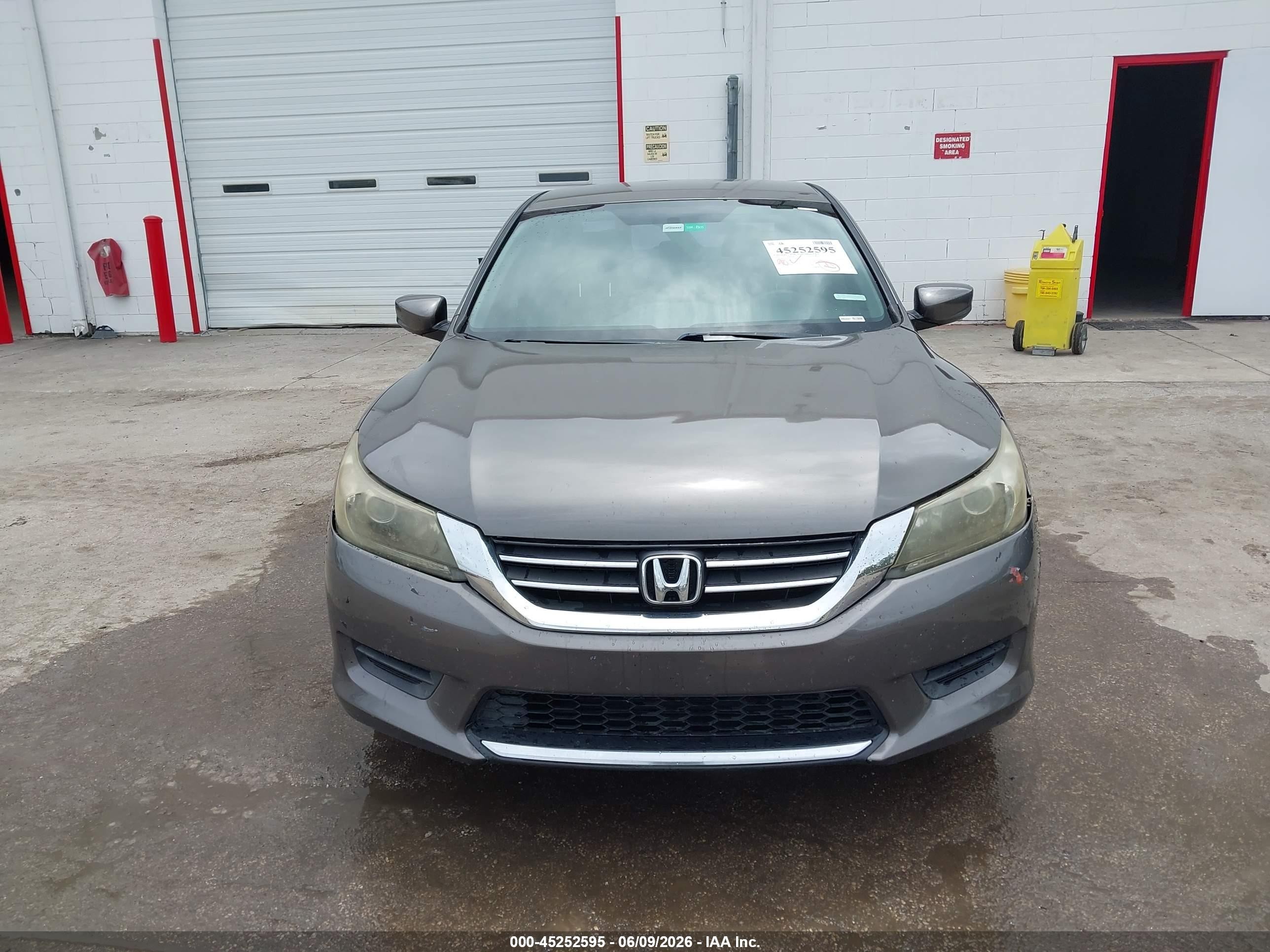 2013 Honda Accord Lx Gray vin: 1HGCR2F35DA171229