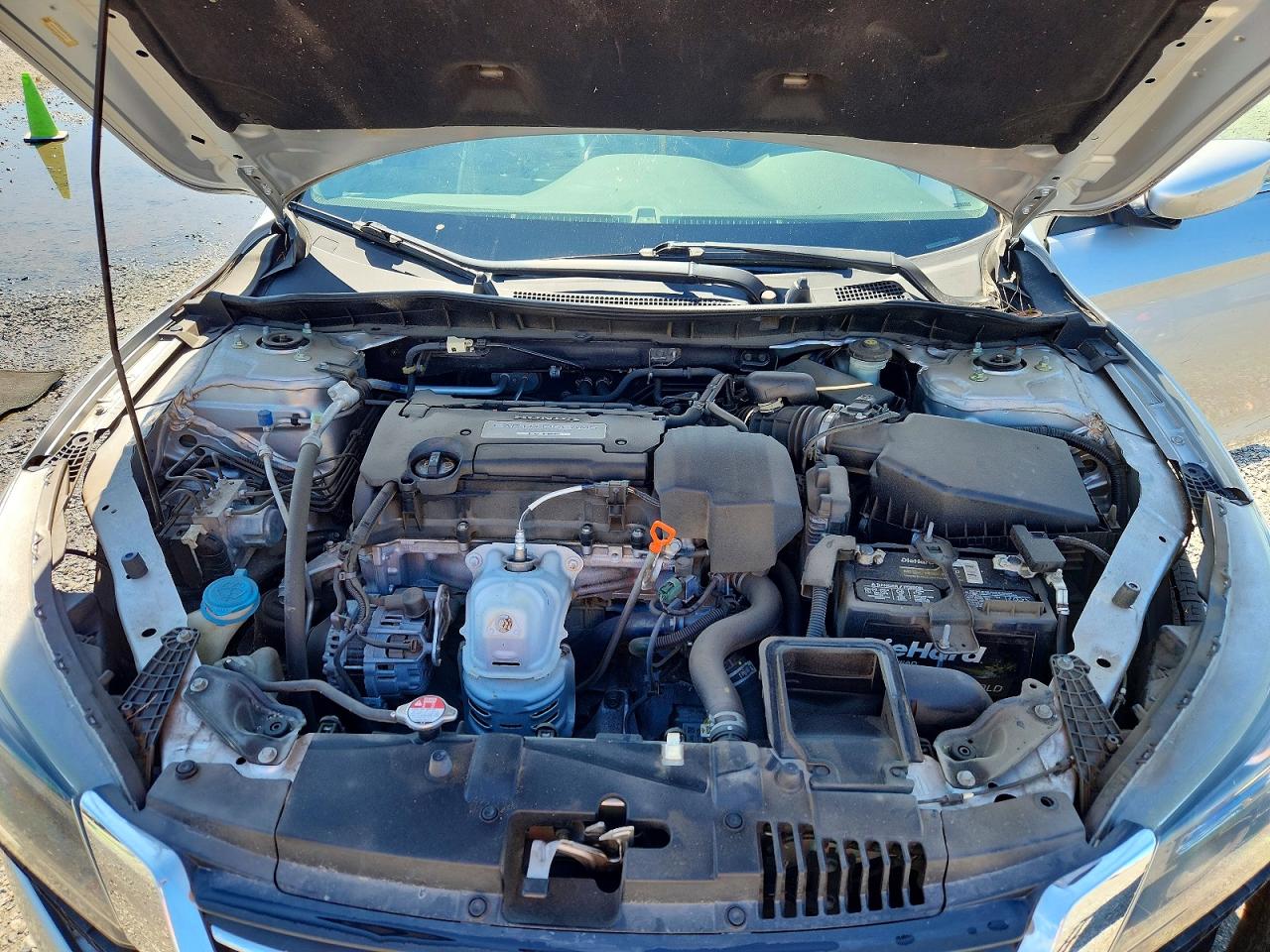 2013 Honda Accord Lx Silver vin: 1HGCR2F35DA187057