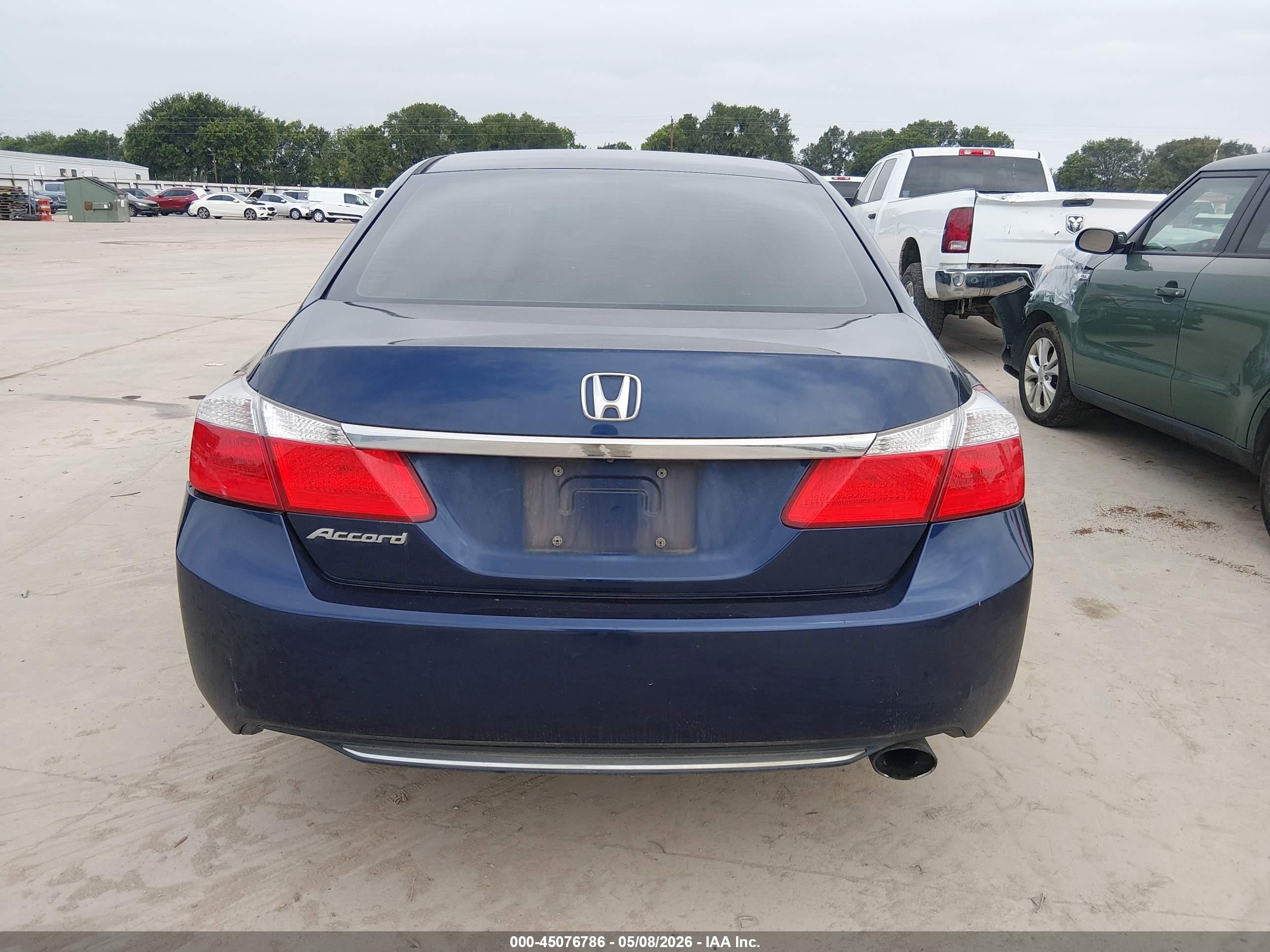 2013 Honda Accord Lx Blue vin: 1HGCR2F35DA223474