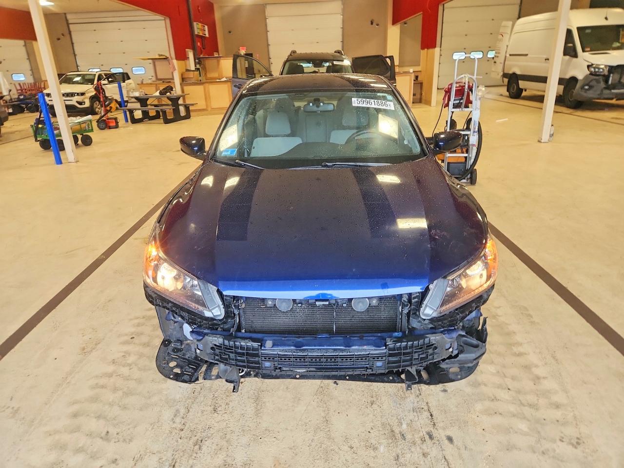 2013 Honda Accord Lx Blue vin: 1HGCR2F35DA235737