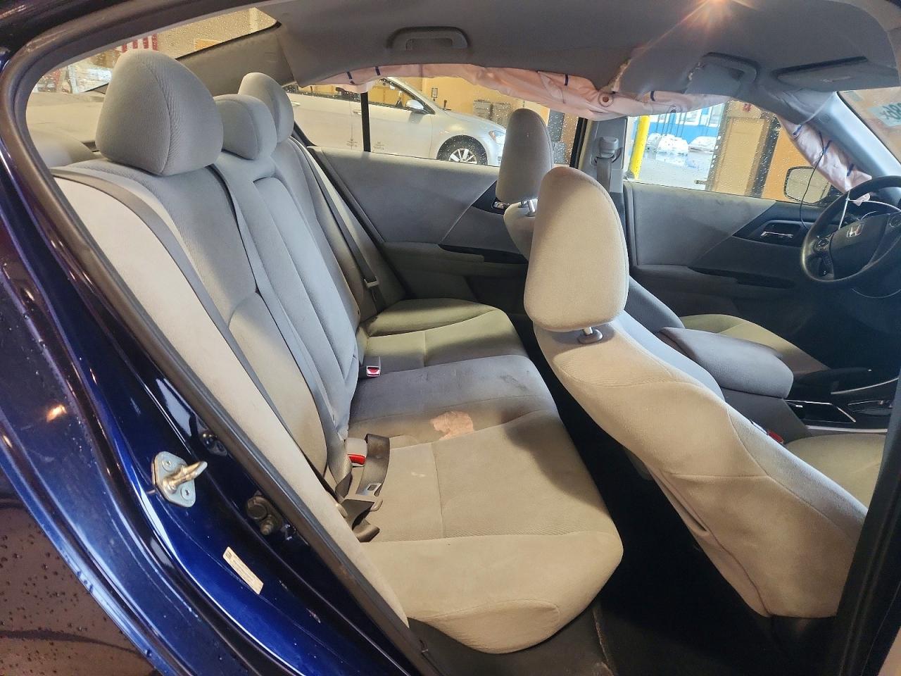 2013 Honda Accord Lx Blue vin: 1HGCR2F35DA235737