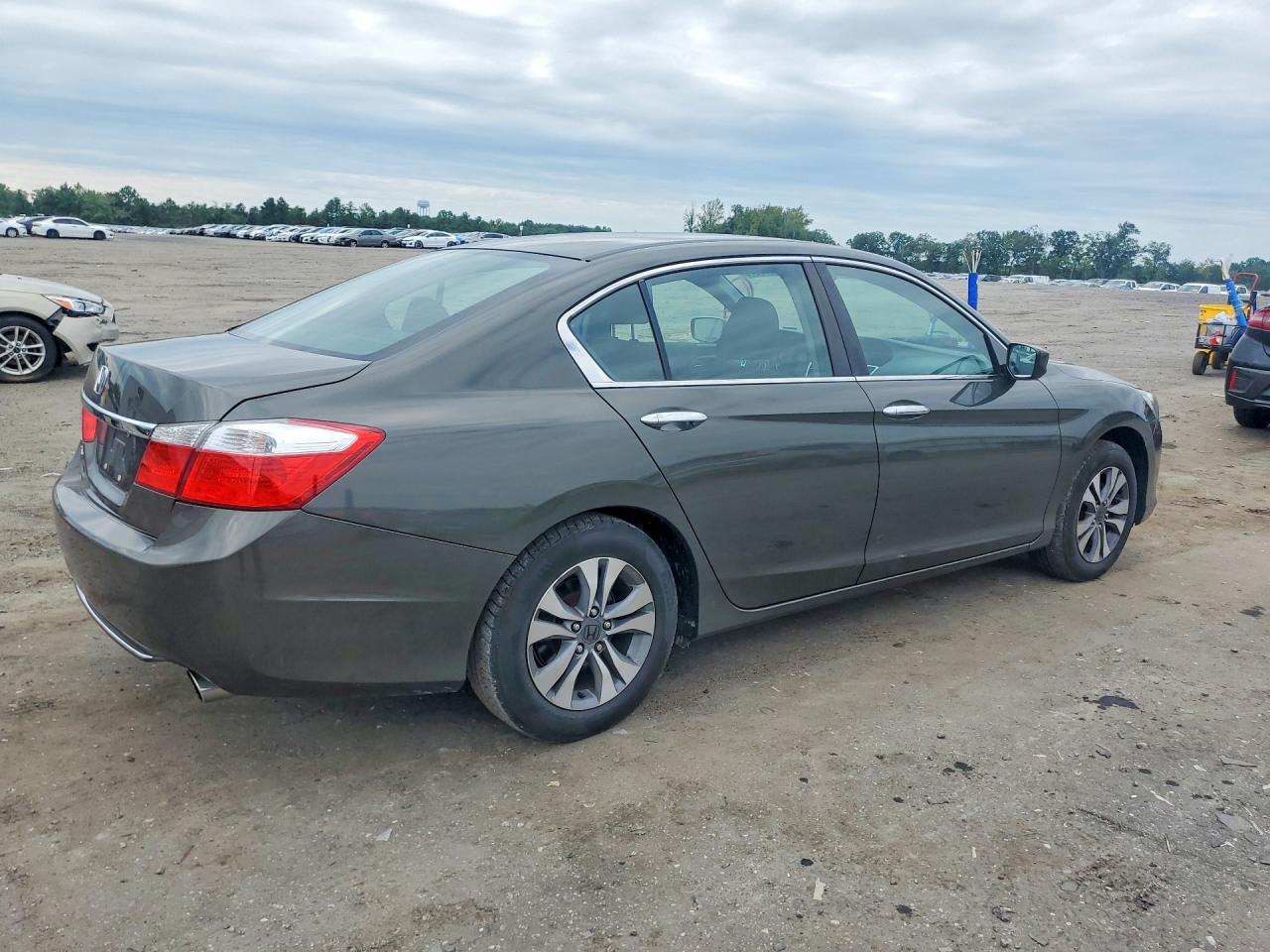 2013 Honda Accord Lx Gray vin: 1HGCR2F35DA241747