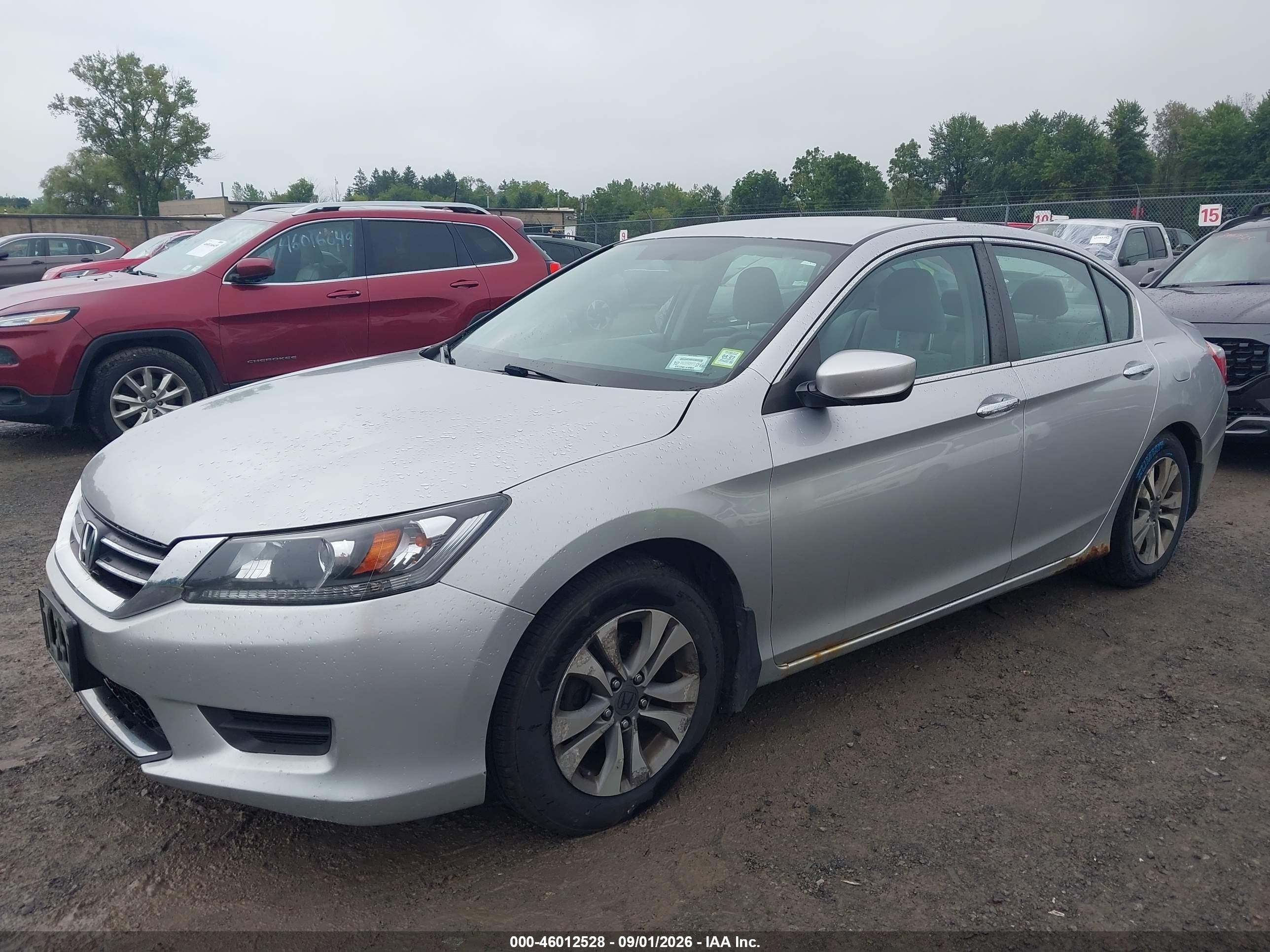 2013 Honda Accord Lx Silver vin: 1HGCR2F35DA277566