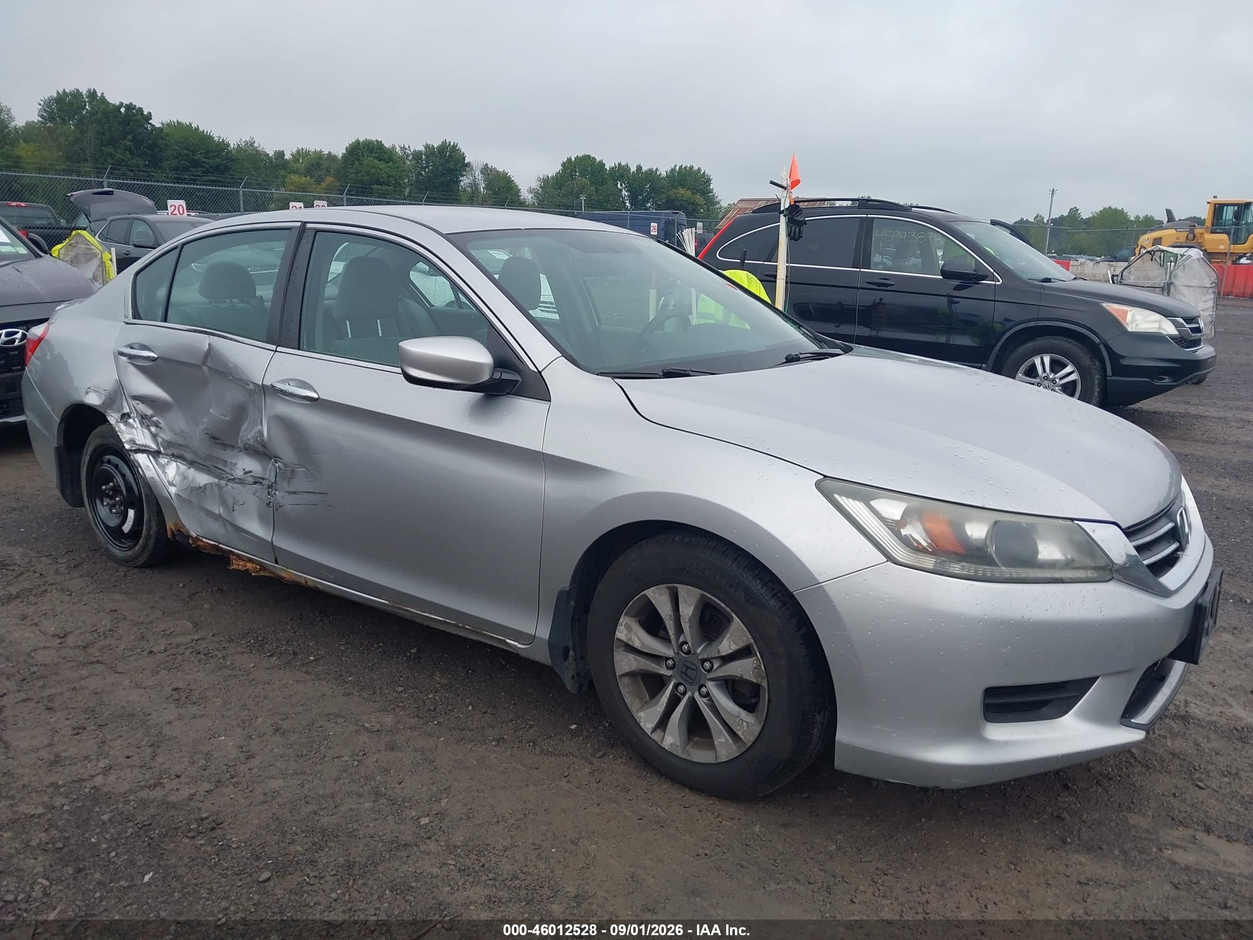 2013 Honda Accord Lx Silver vin: 1HGCR2F35DA277566