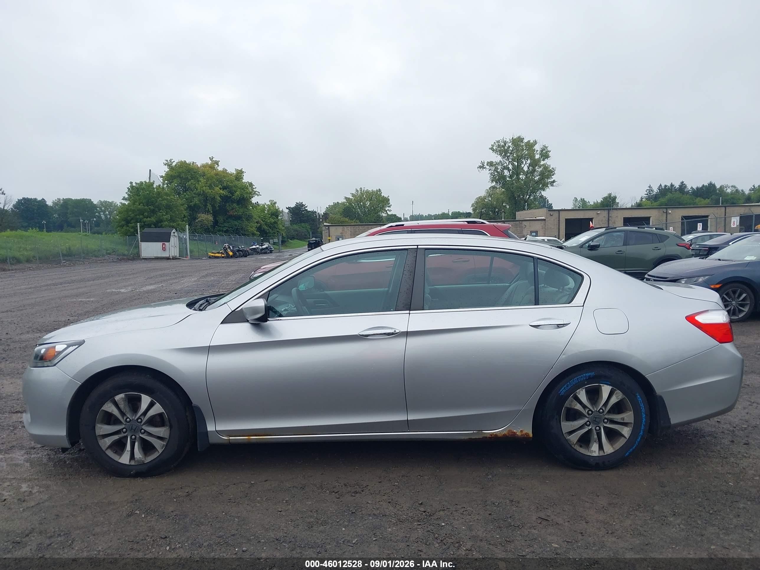 2013 Honda Accord Lx Silver vin: 1HGCR2F35DA277566