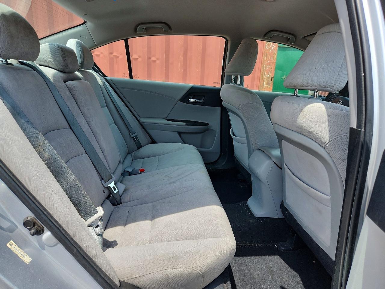 2013 Honda Accord Lx Silver vin: 1HGCR2F35DA806918