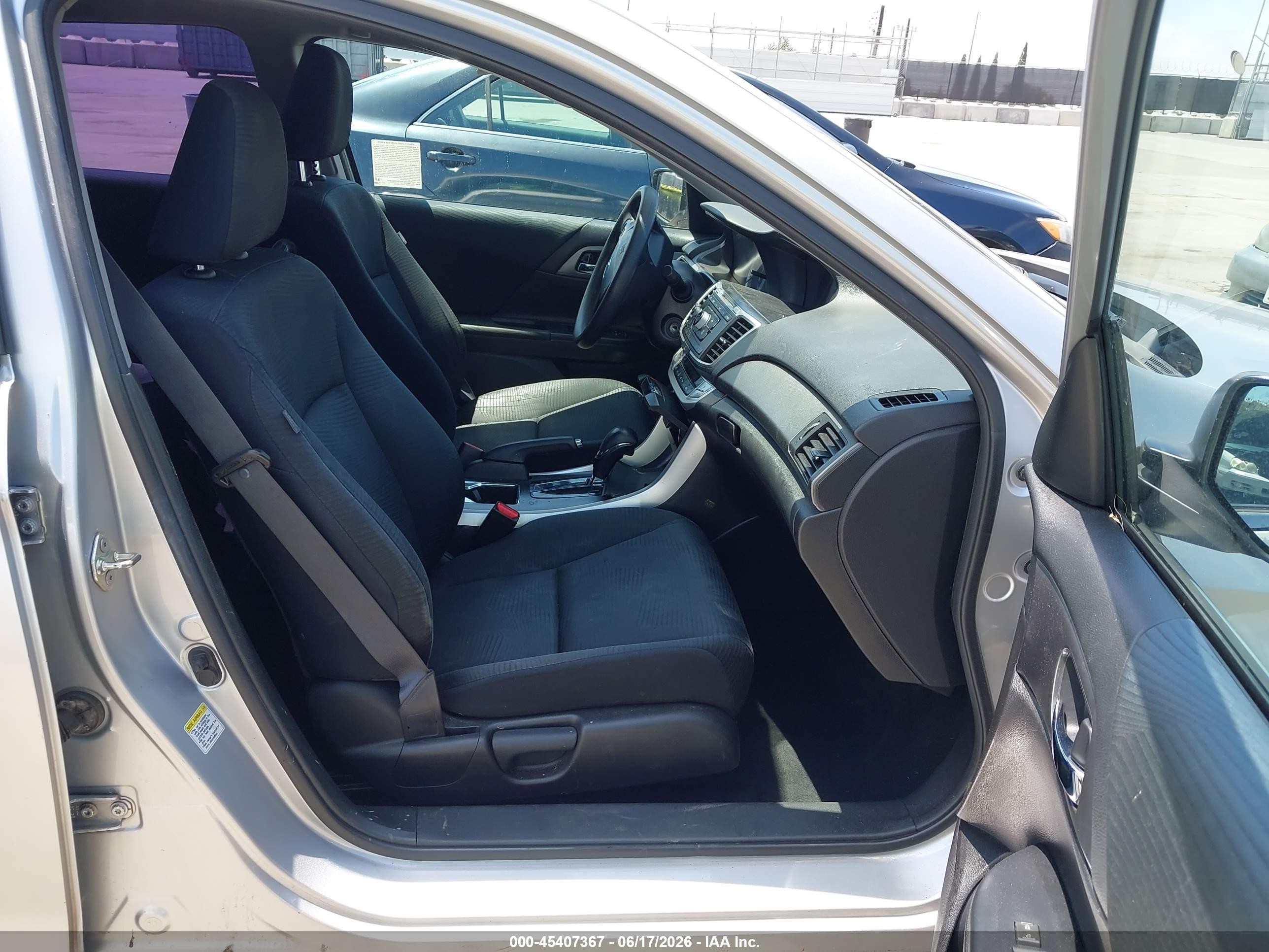 2014 Honda Accord Lx Gray vin: 1HGCR2F35EA022160
