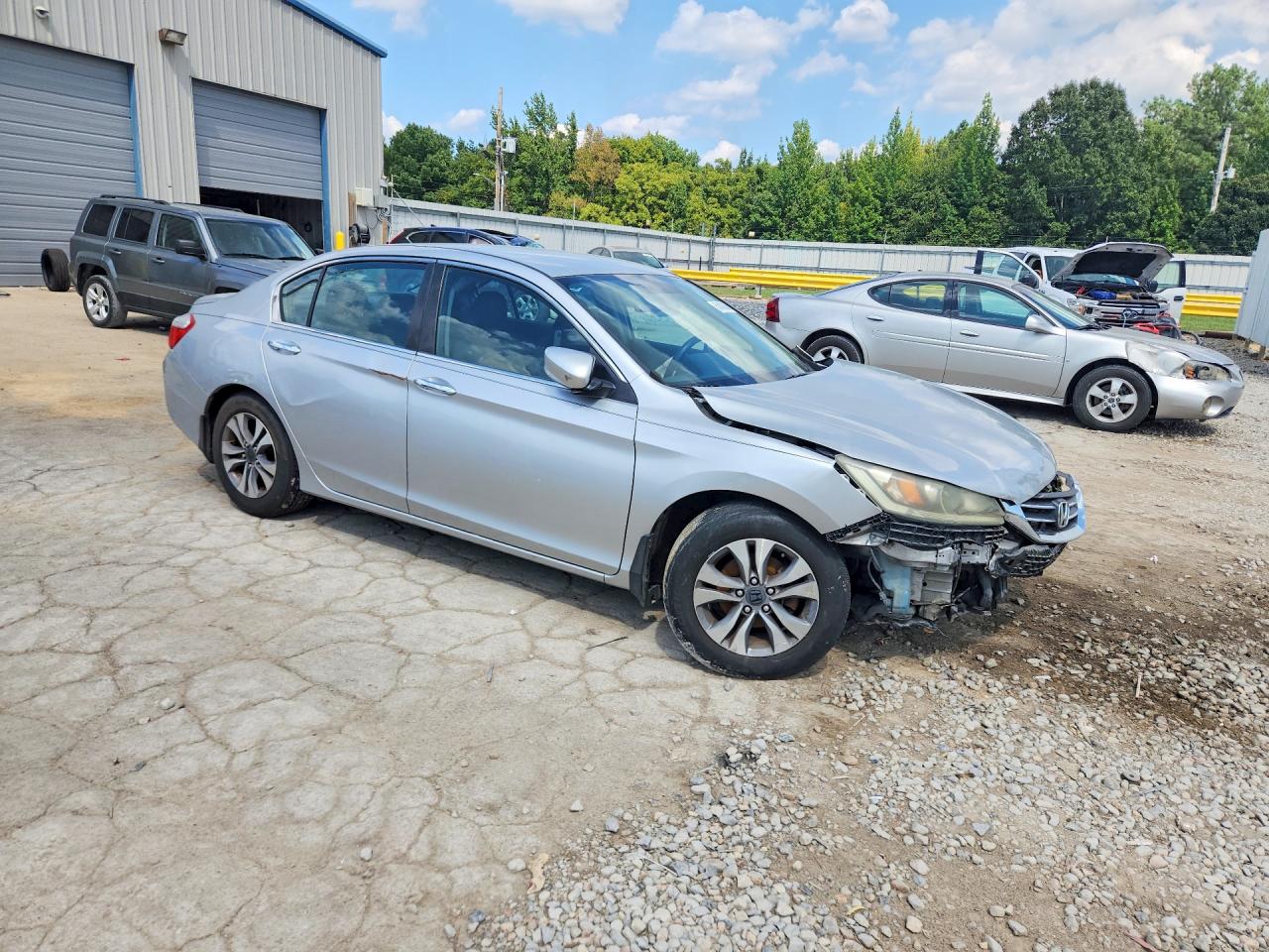 2014 Honda Accord Lx Серебряный vin: 1HGCR2F35EA132397