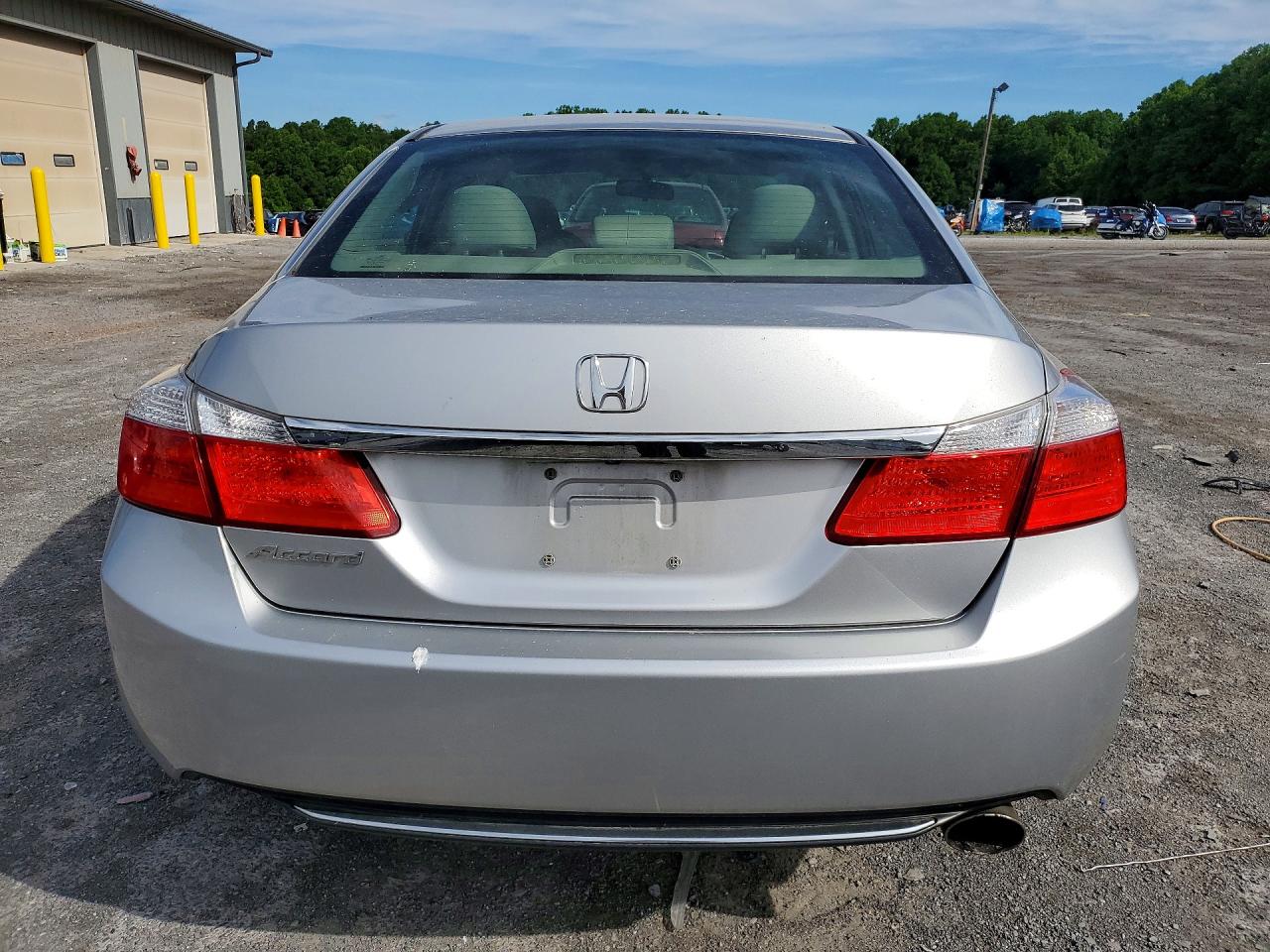 2014 Honda Accord Lx Silver vin: 1HGCR2F35EA202870