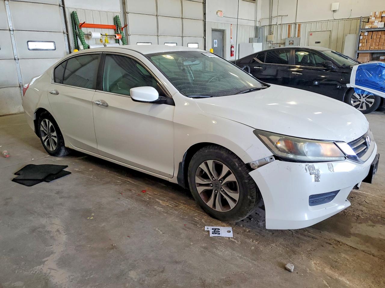 2014 Honda Accord Lx White vin: 1HGCR2F35EA204537
