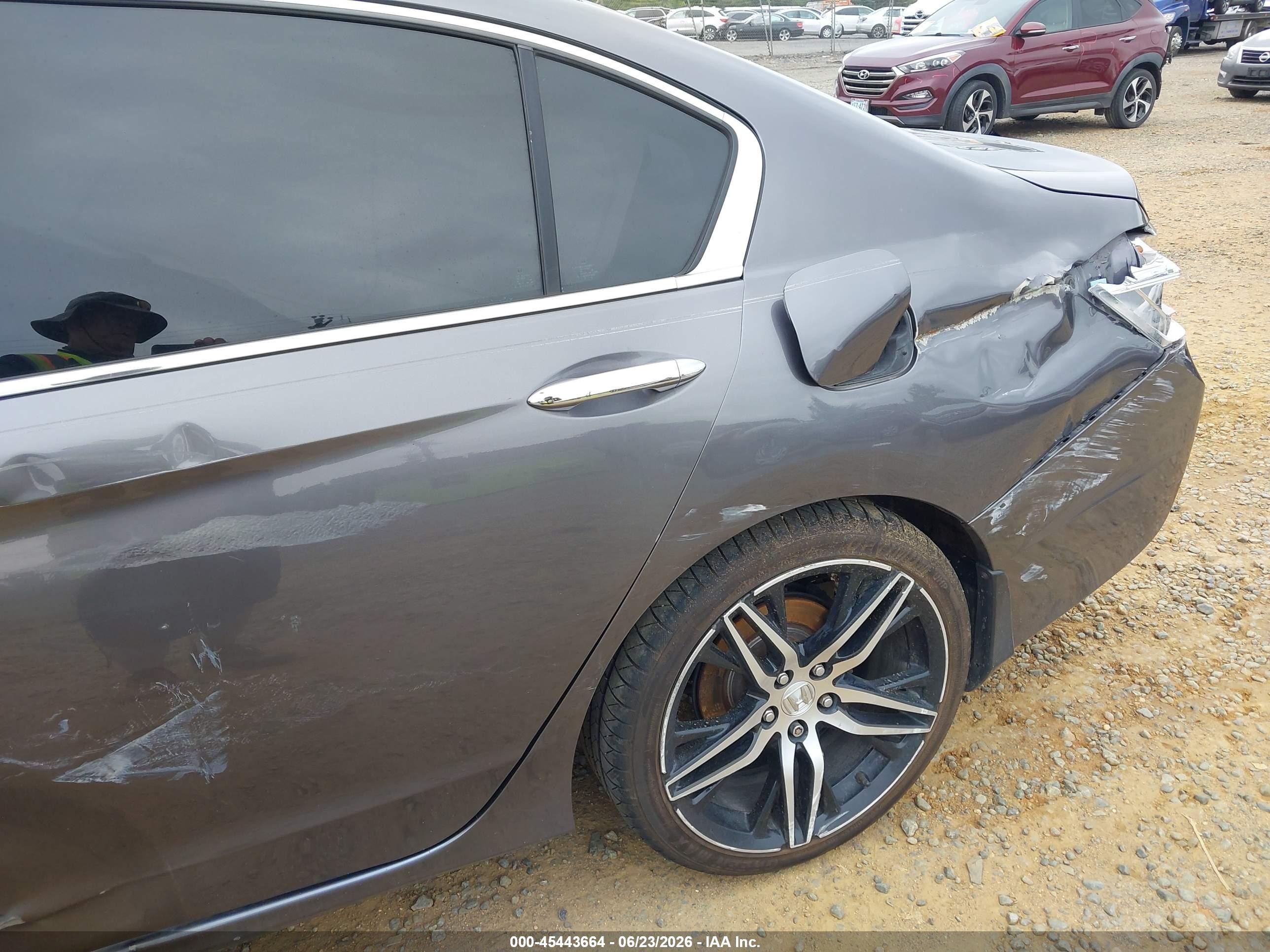 2015 Honda Accord Lx Gray vin: 1HGCR2F35FA069948
