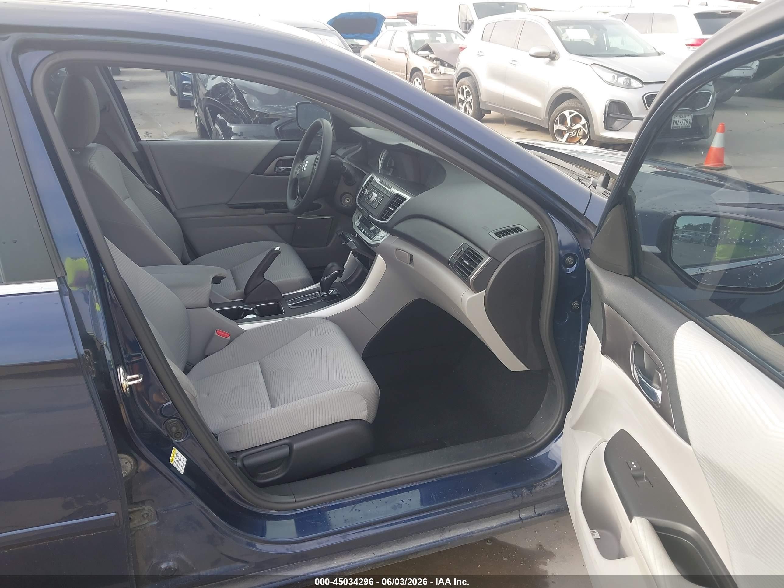 2015 Honda Accord Lx Синий vin: 1HGCR2F35FA072560