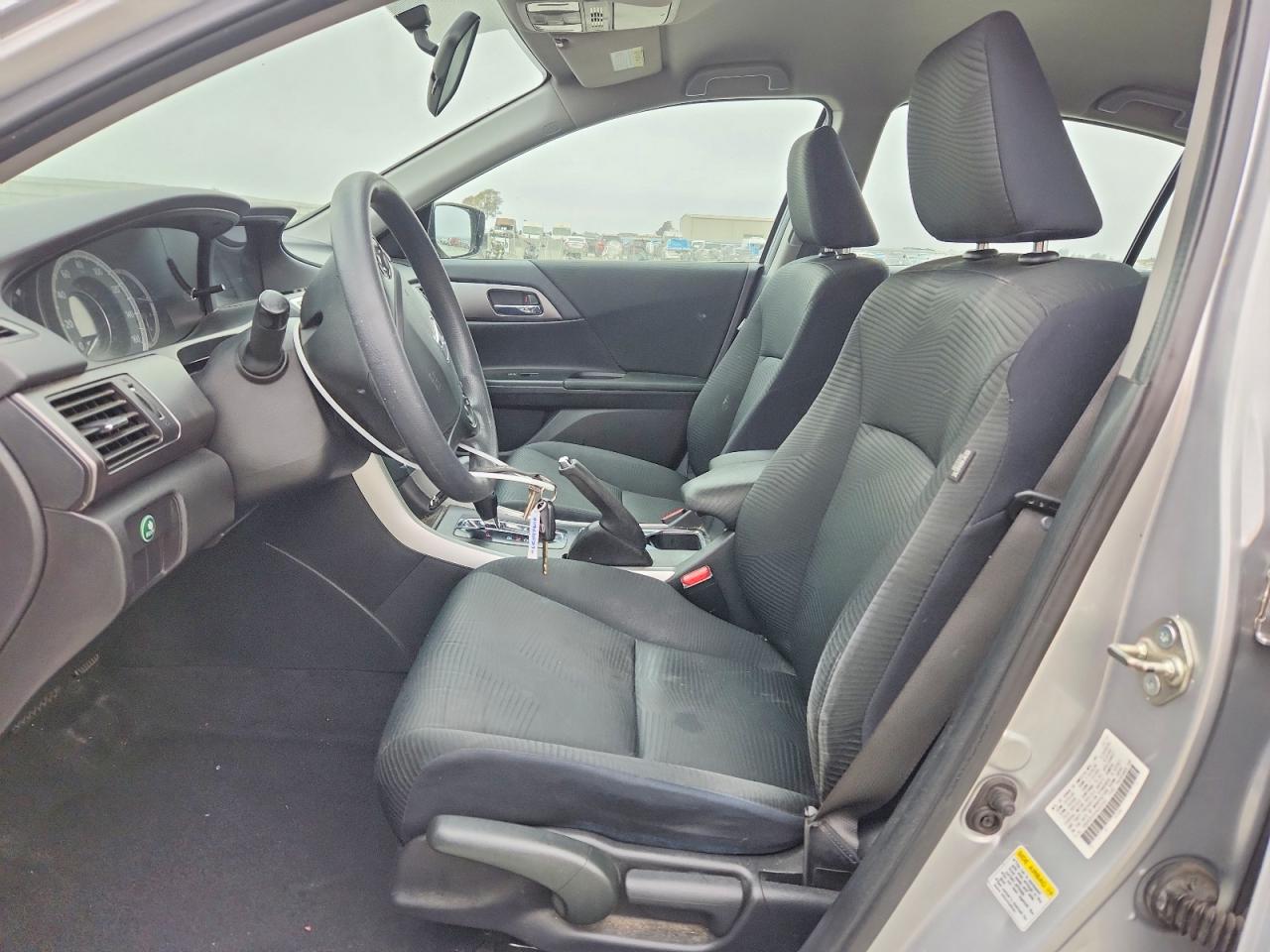 2015 Honda Accord Lx Silver vin: 1HGCR2F35FA087253