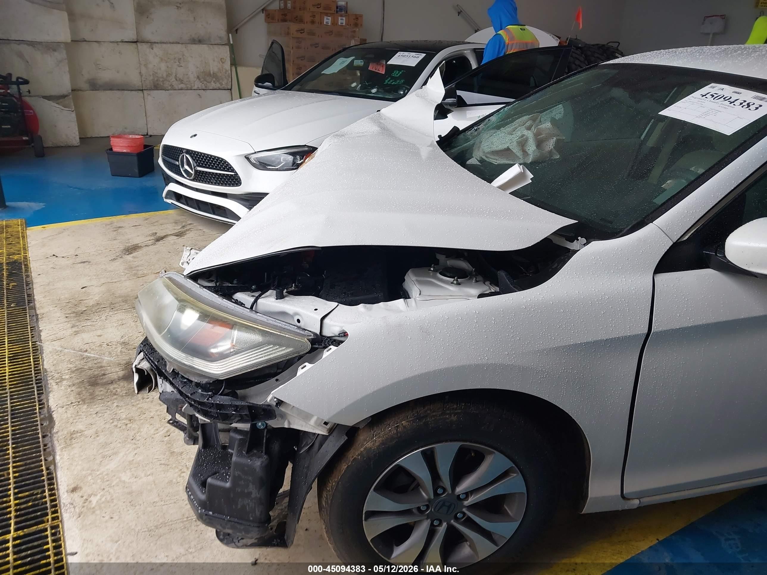 2015 Honda Accord Lx White vin: 1HGCR2F35FA123880