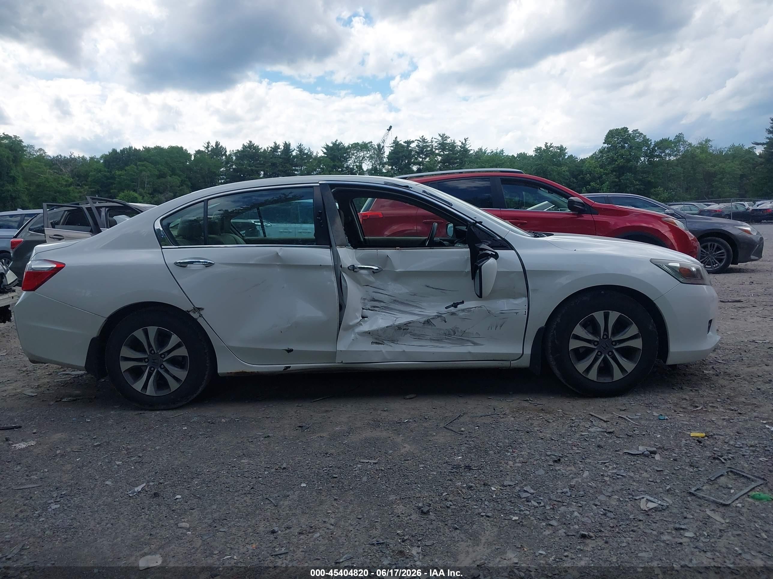 2015 Honda Accord Lx White vin: 1HGCR2F35FA143501