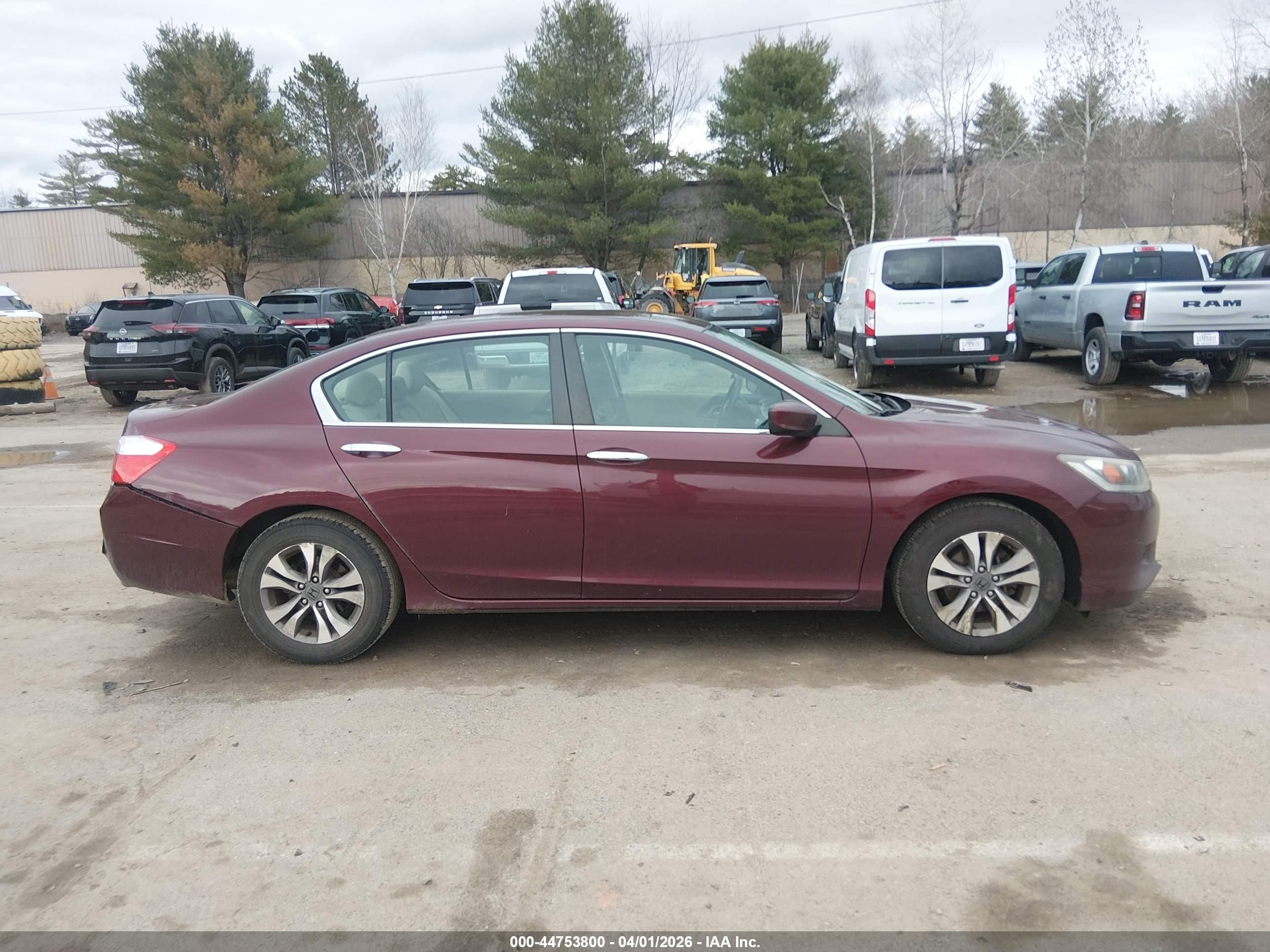 2015 Honda Accord Lx Red vin: 1HGCR2F35FA153073