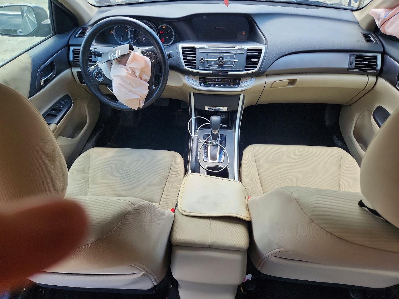2015 Honda Accord Lx Черный vin: 1HGCR2F35FA159875