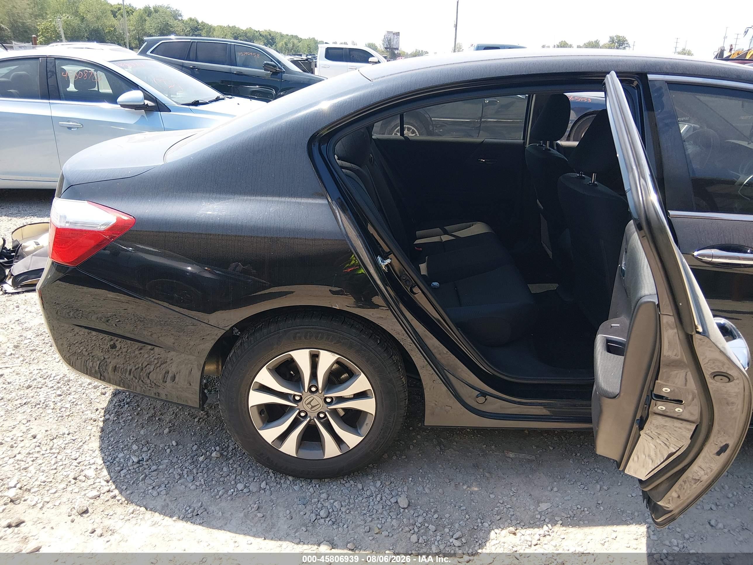 2015 Honda Accord Lx Черный vin: 1HGCR2F35FA183092