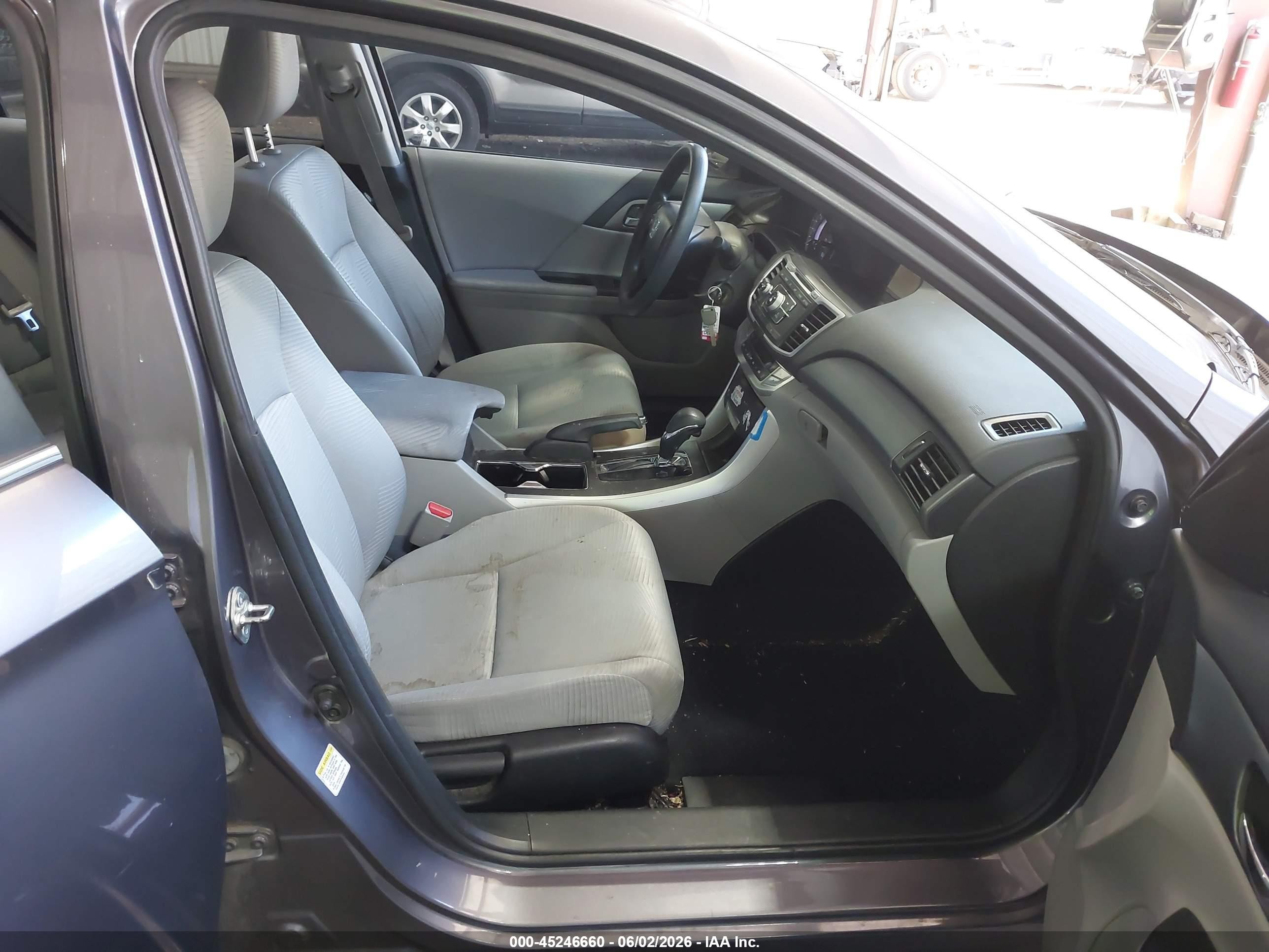 2015 Honda Accord Lx Blue vin: 1HGCR2F35FA189457