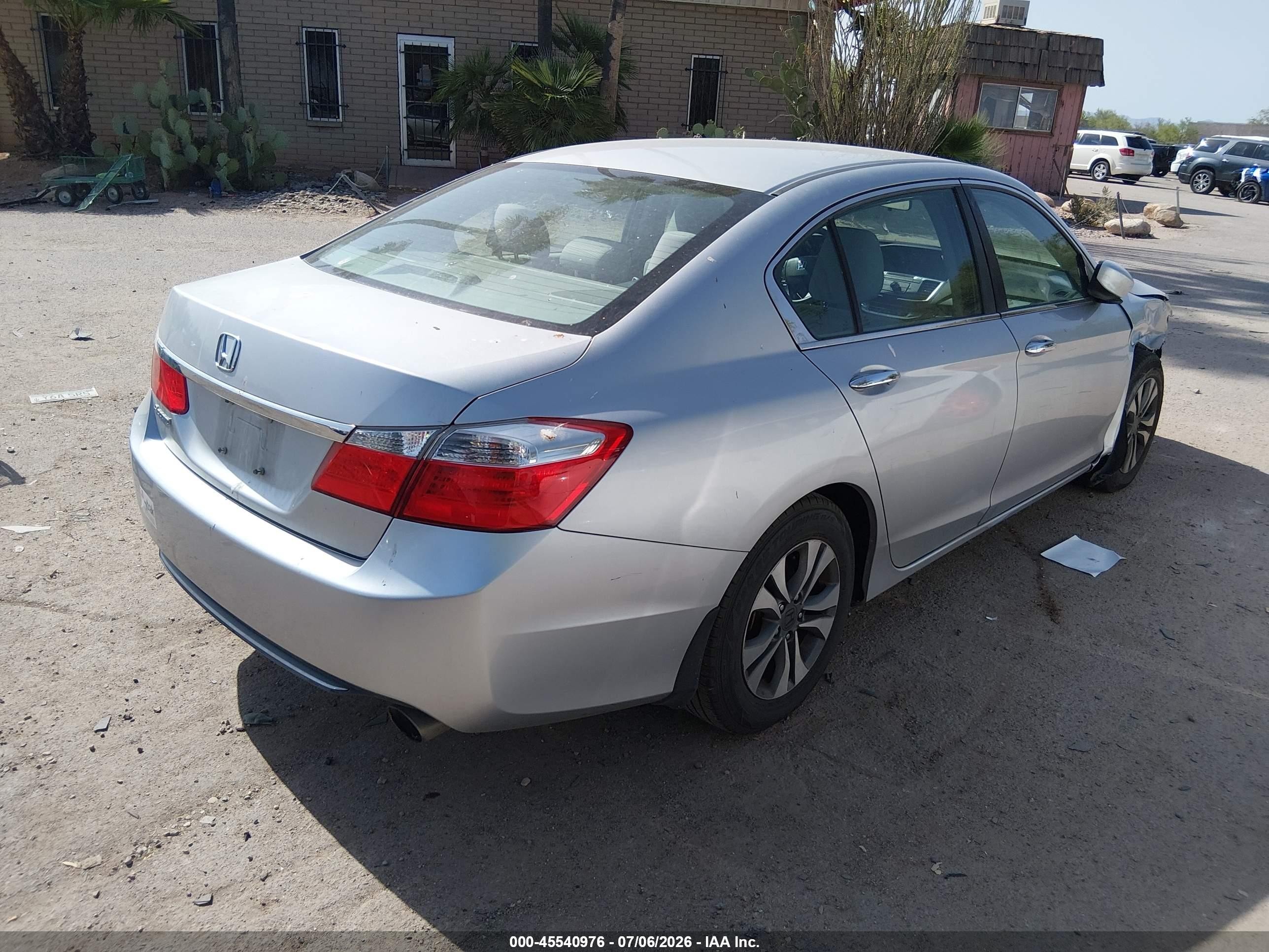 2015 Honda Accord Lx Silver vin: 1HGCR2F35FA204197