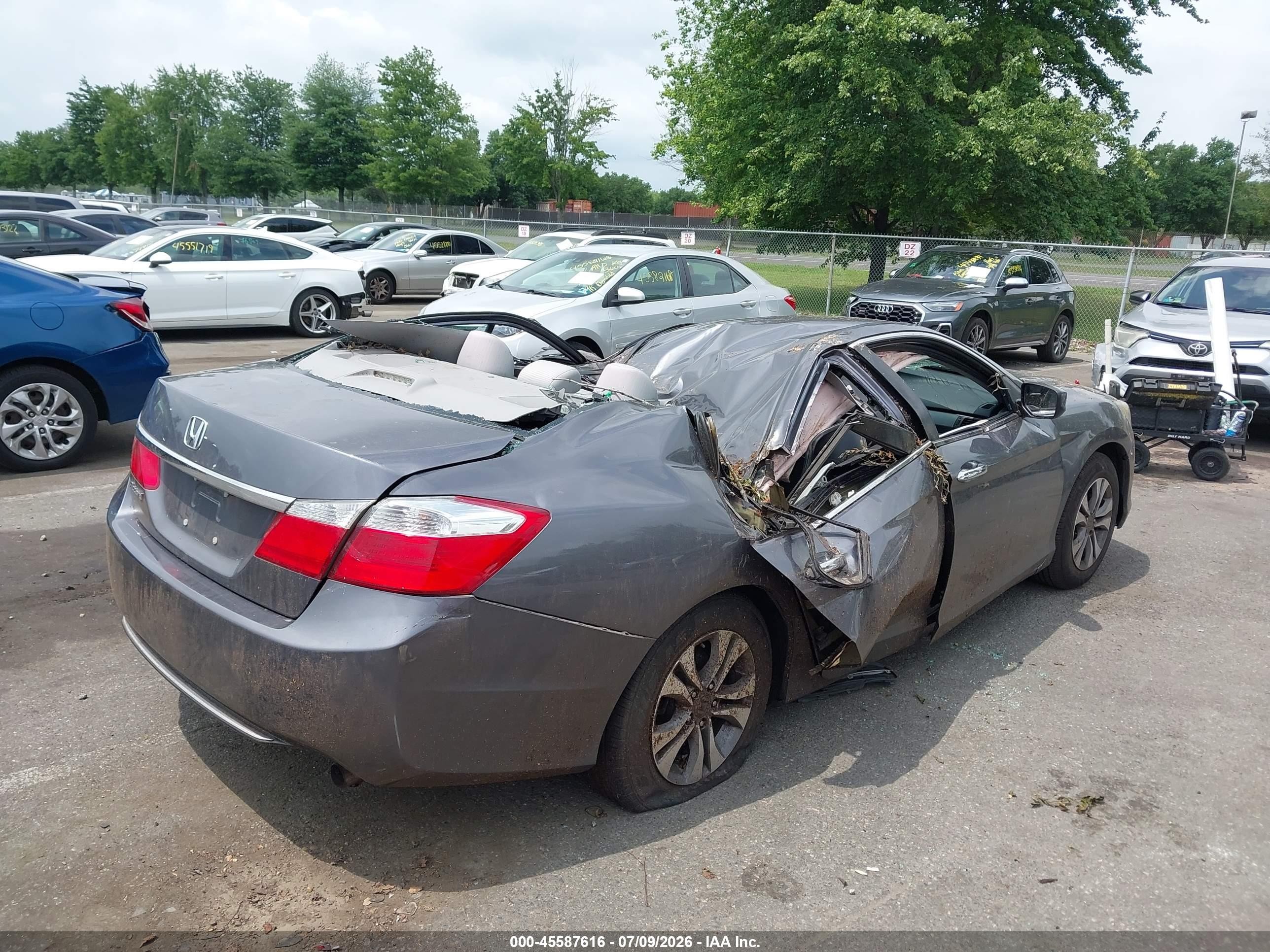 2015 Honda Accord Lx Серый vin: 1HGCR2F35FA262827