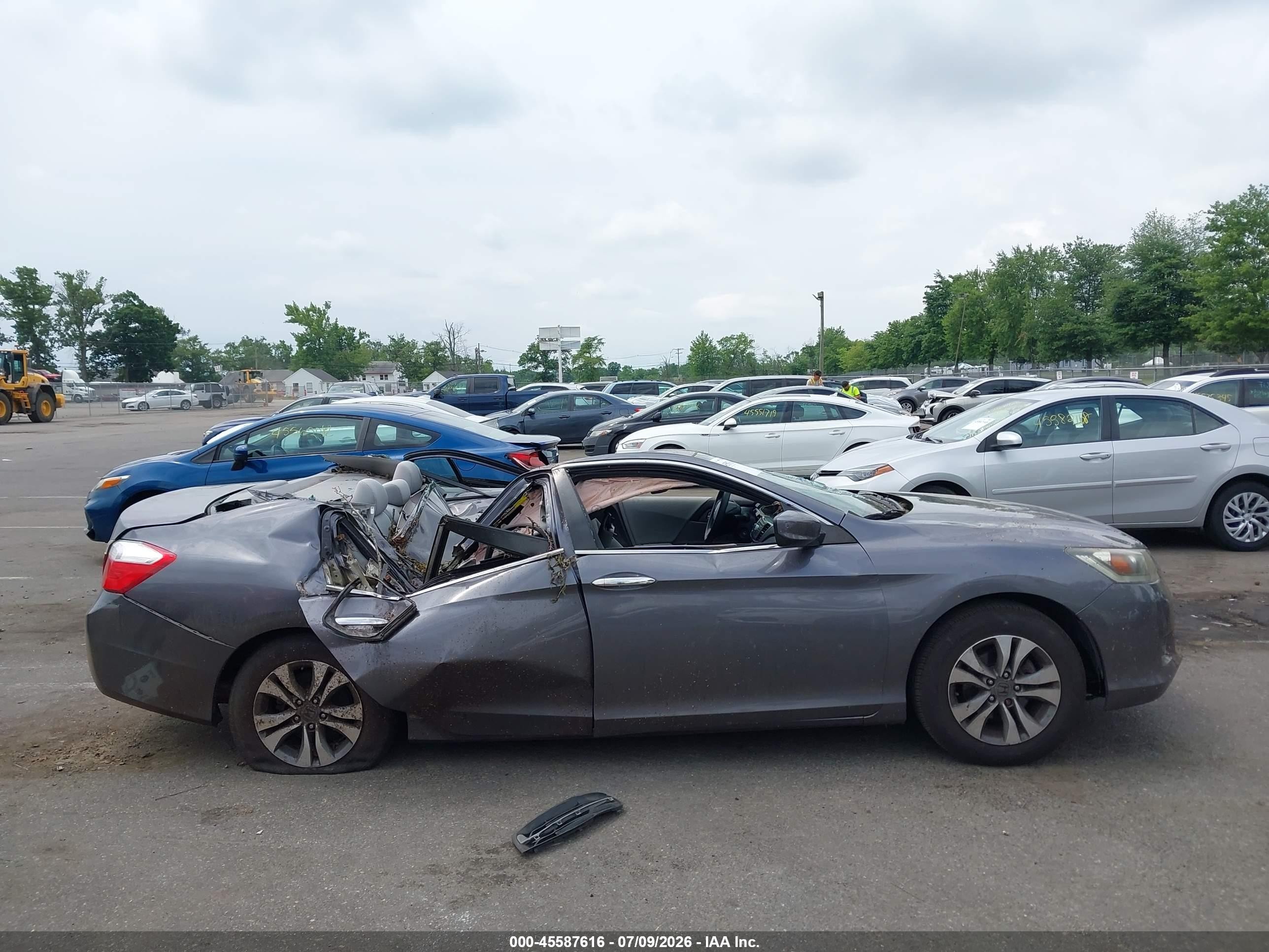 2015 Honda Accord Lx Серый vin: 1HGCR2F35FA262827