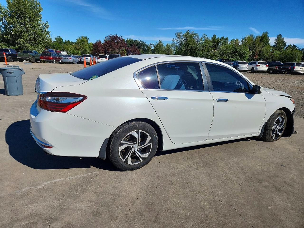 2016 Honda Accord Lx Белый vin: 1HGCR2F35GA110788