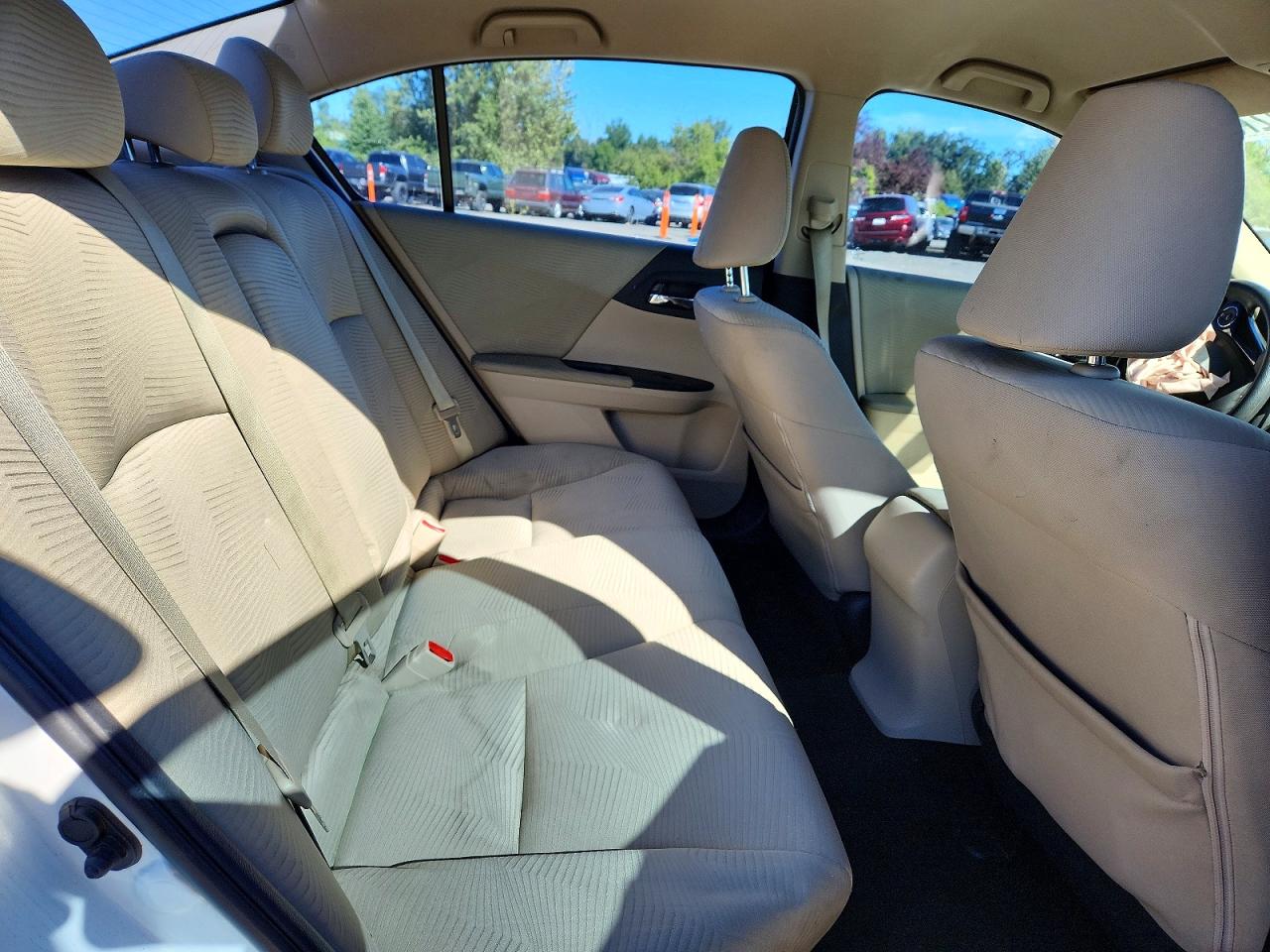 2016 Honda Accord Lx Белый vin: 1HGCR2F35GA110788