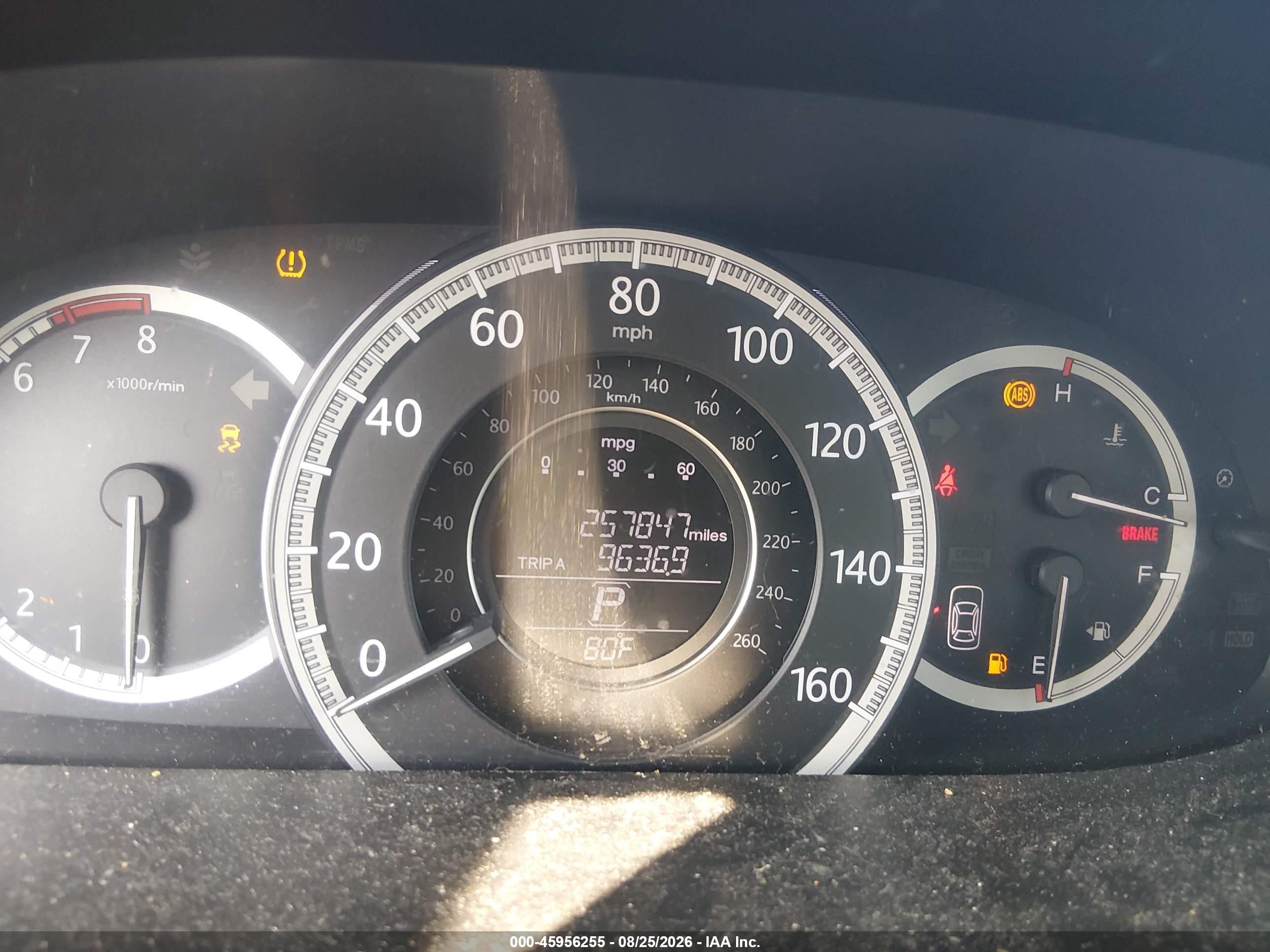 2013 Honda Accord Lx Серебряный vin: 1HGCR2F36DA015085