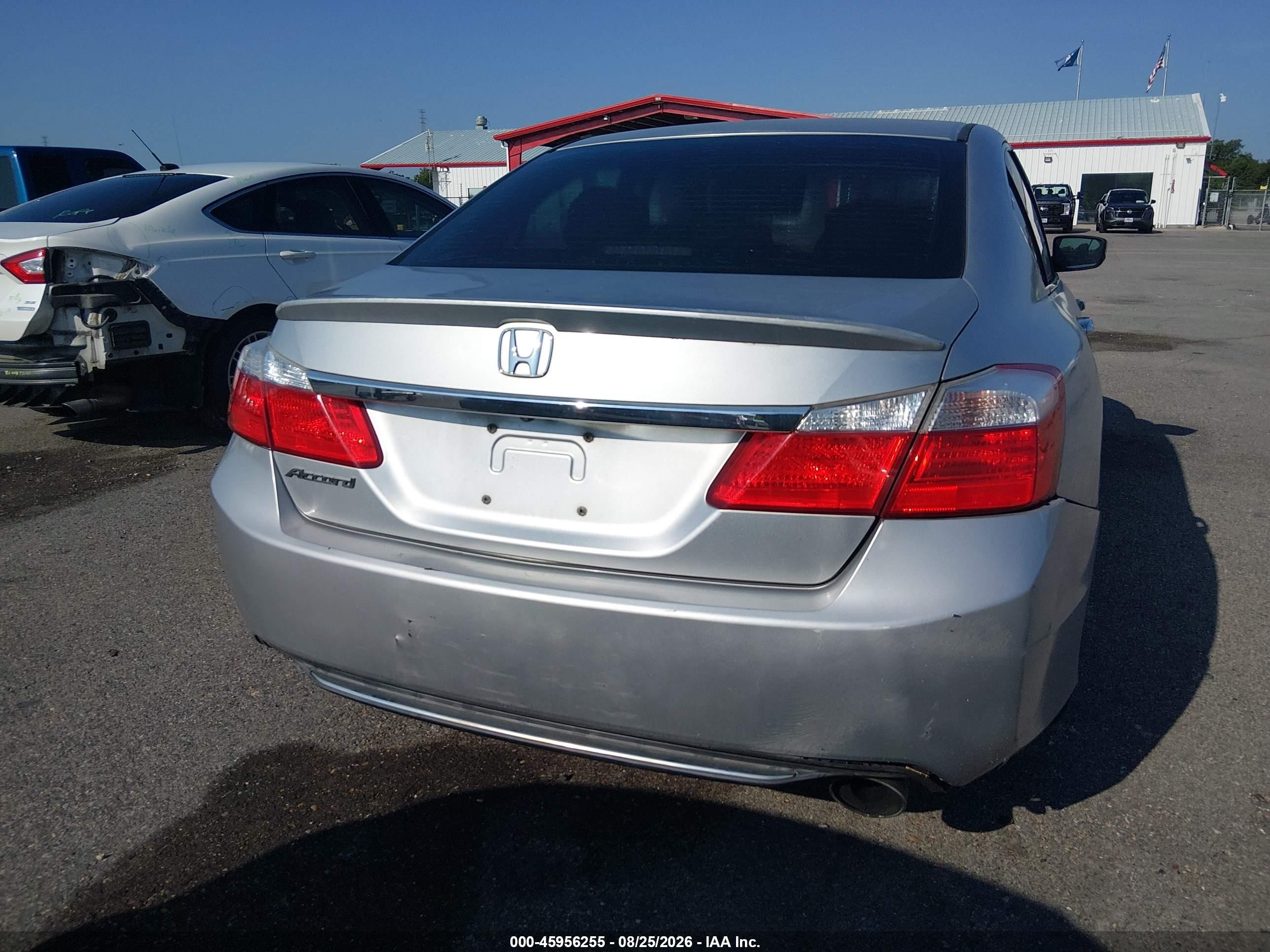 2013 Honda Accord Lx Серебряный vin: 1HGCR2F36DA015085