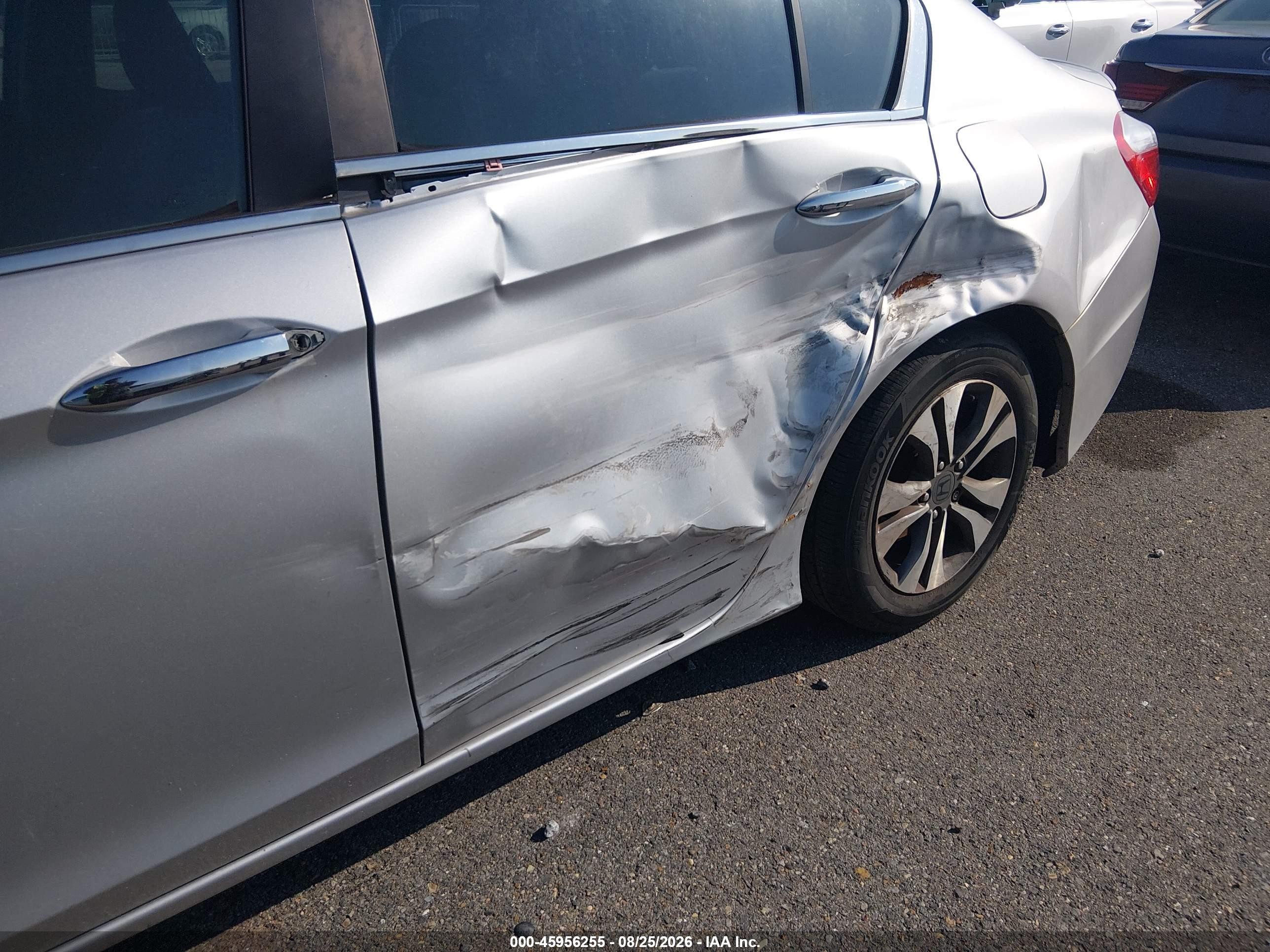 2013 Honda Accord Lx Серебряный vin: 1HGCR2F36DA015085
