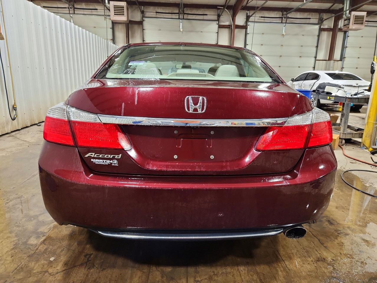 2013 Honda Accord Lx Burgundy vin: 1HGCR2F36DA046384