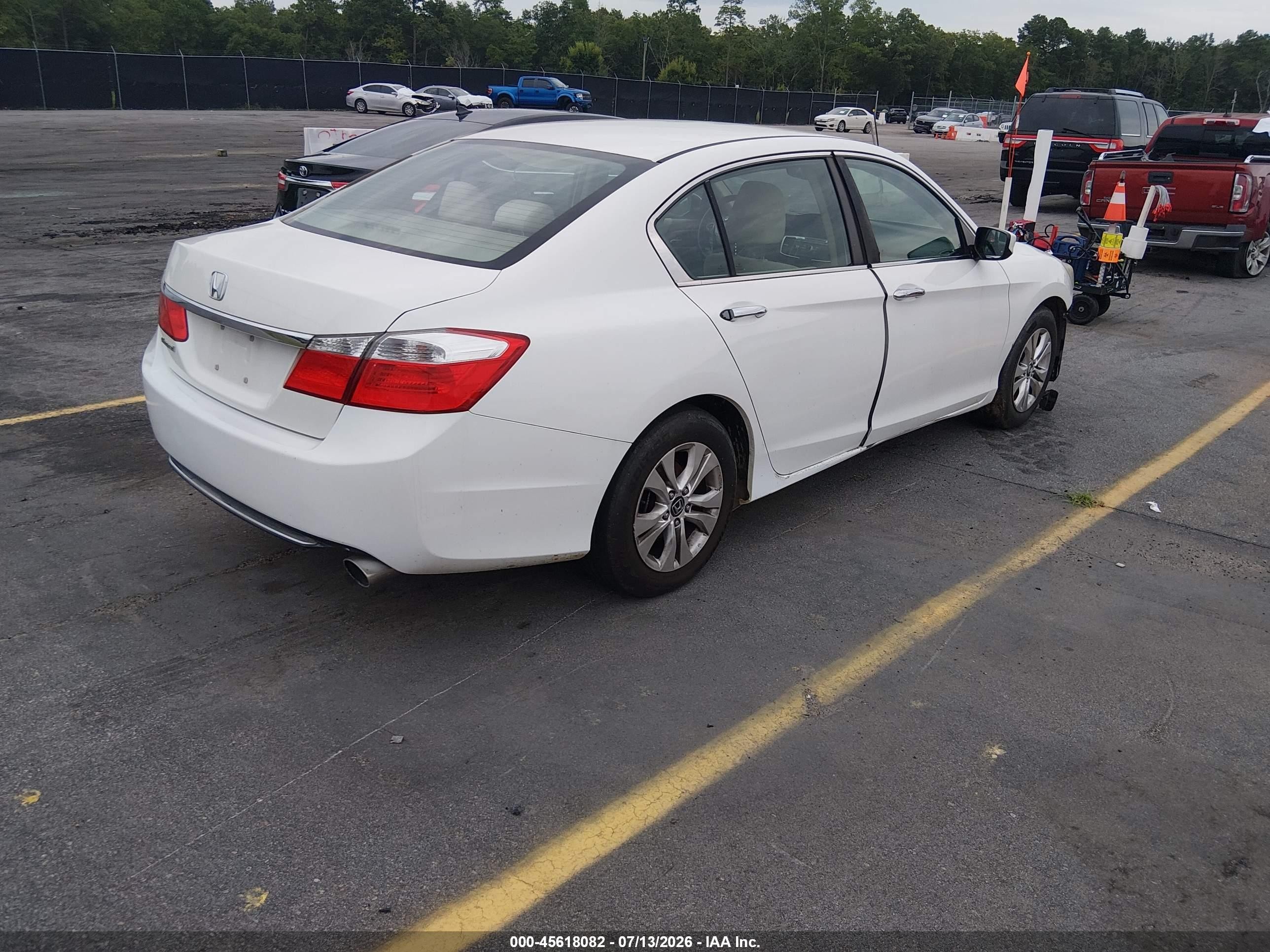 2013 Honda Accord Lx White vin: 1HGCR2F36DA112125