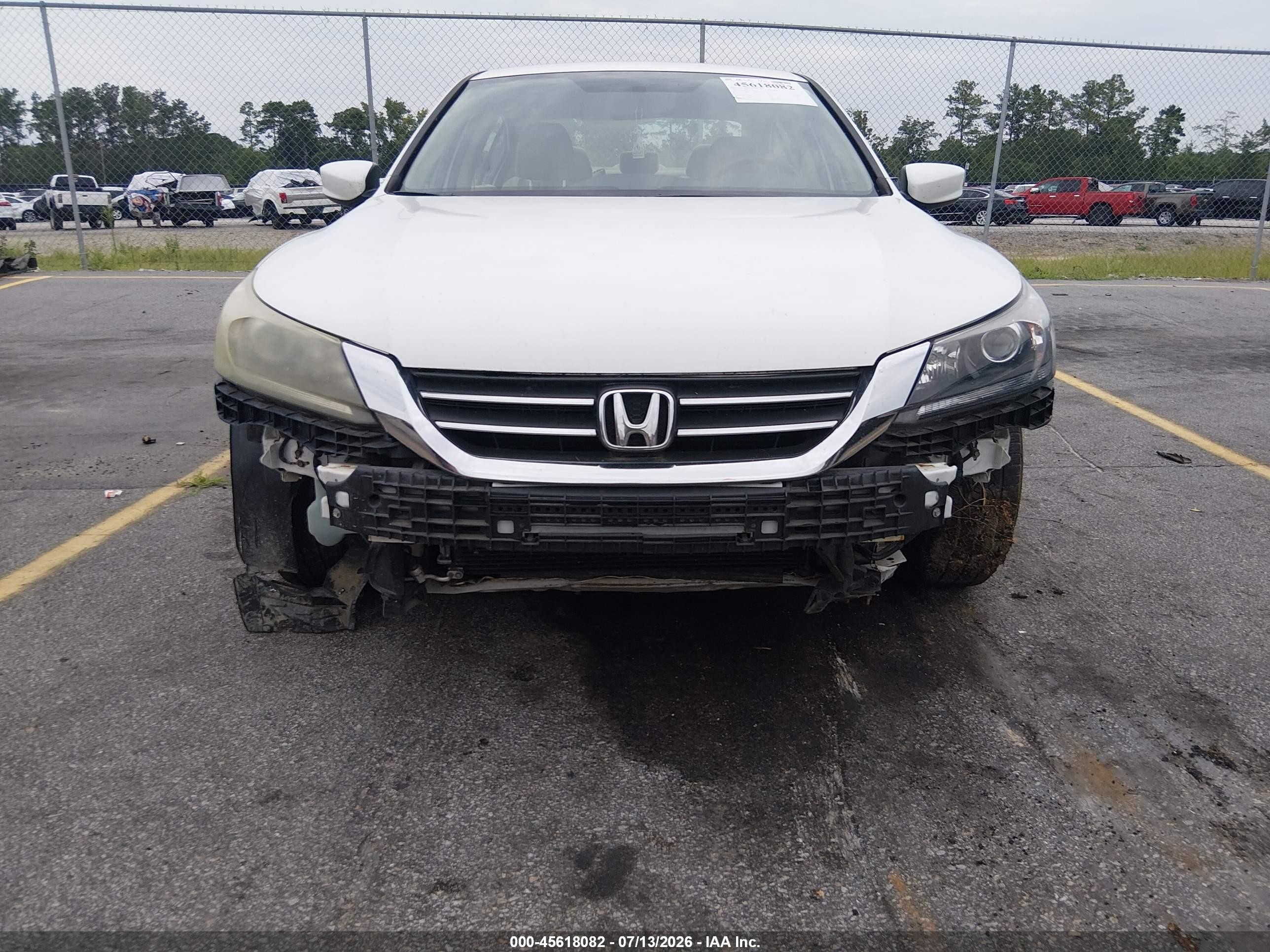 2013 Honda Accord Lx White vin: 1HGCR2F36DA112125