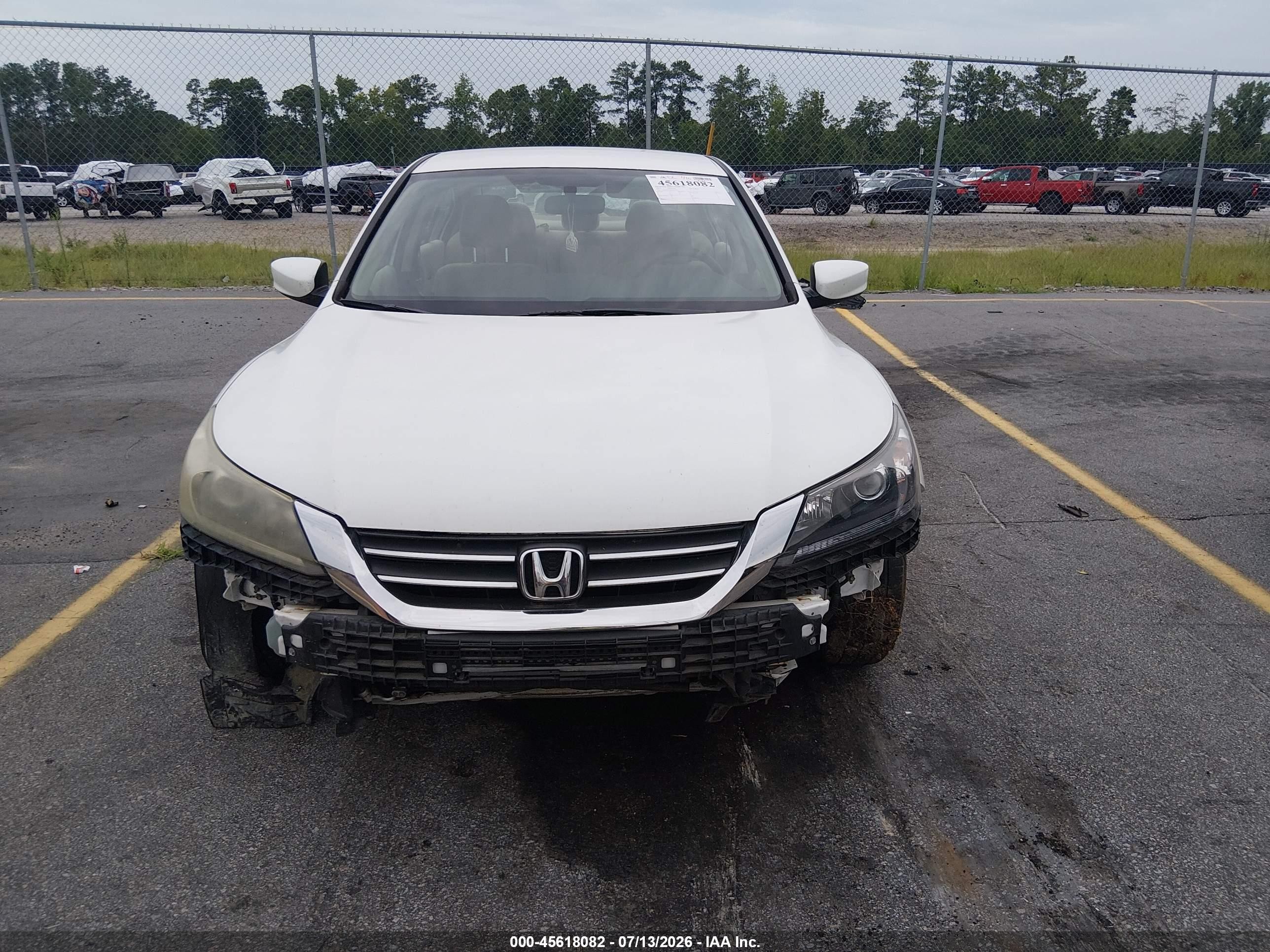 2013 Honda Accord Lx White vin: 1HGCR2F36DA112125